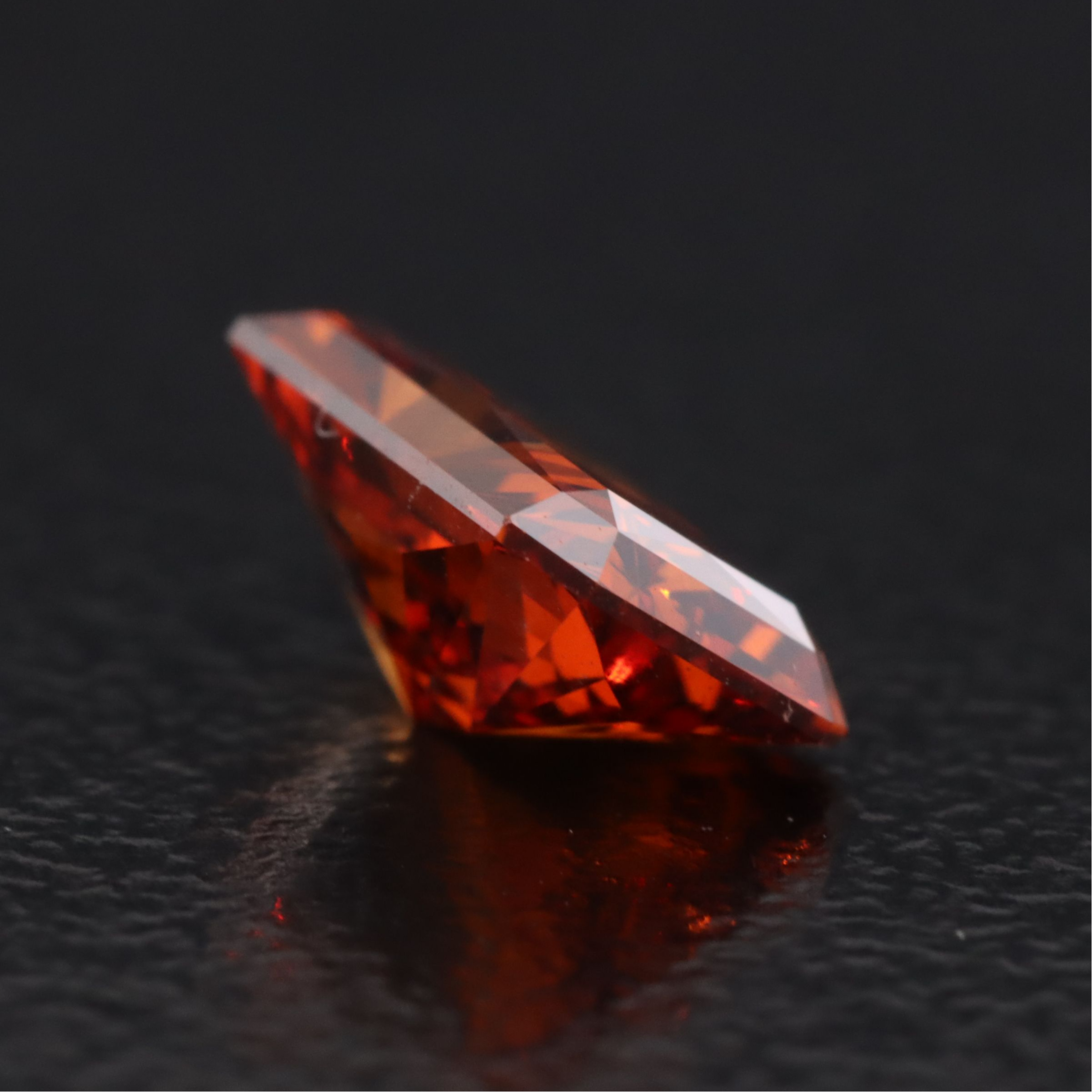 Loose 1.05 CT Lab Grown Fancy Vivid Orange Diamond with IGI Report