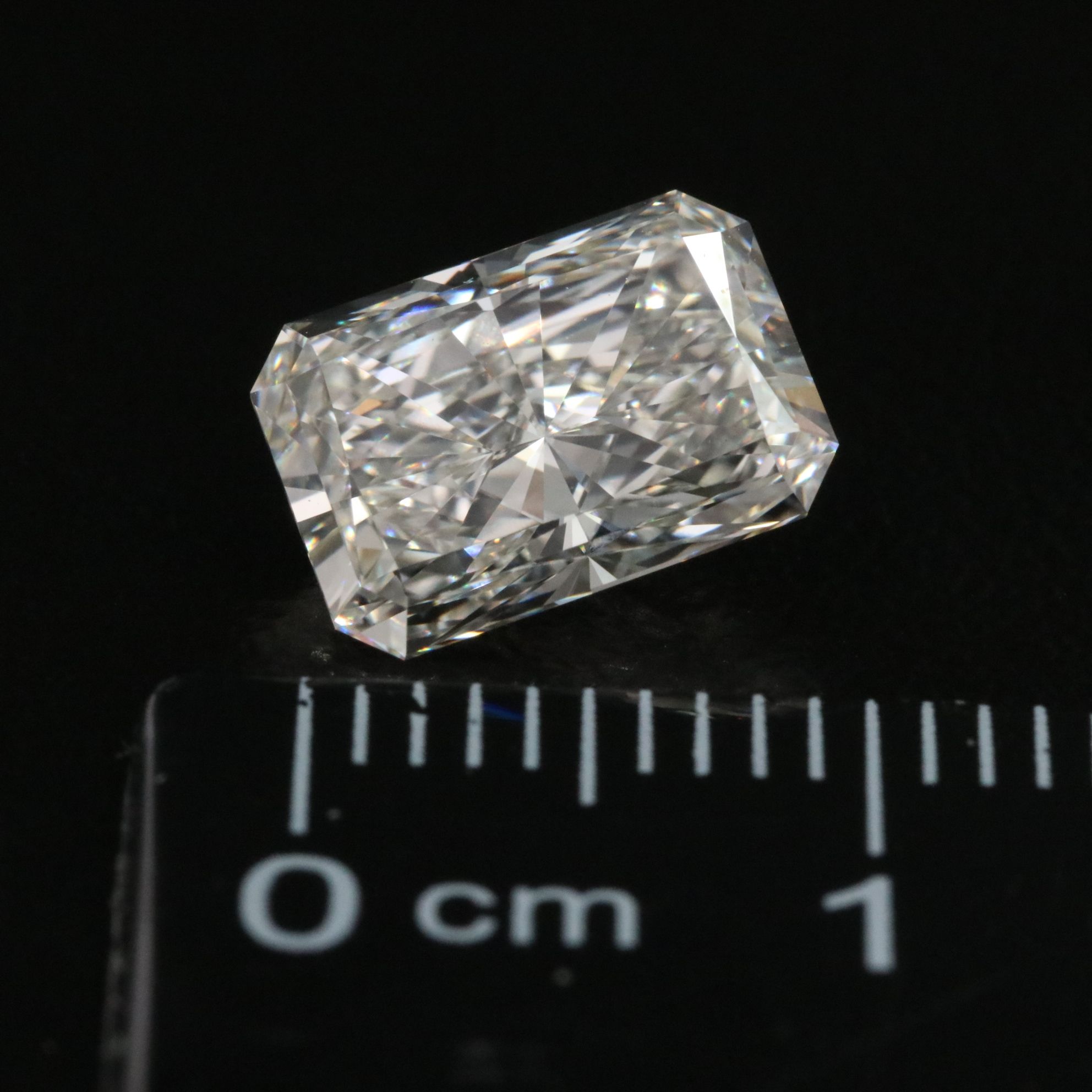 Loose 2.51 CT Lab Grown Diamond with IGI Report