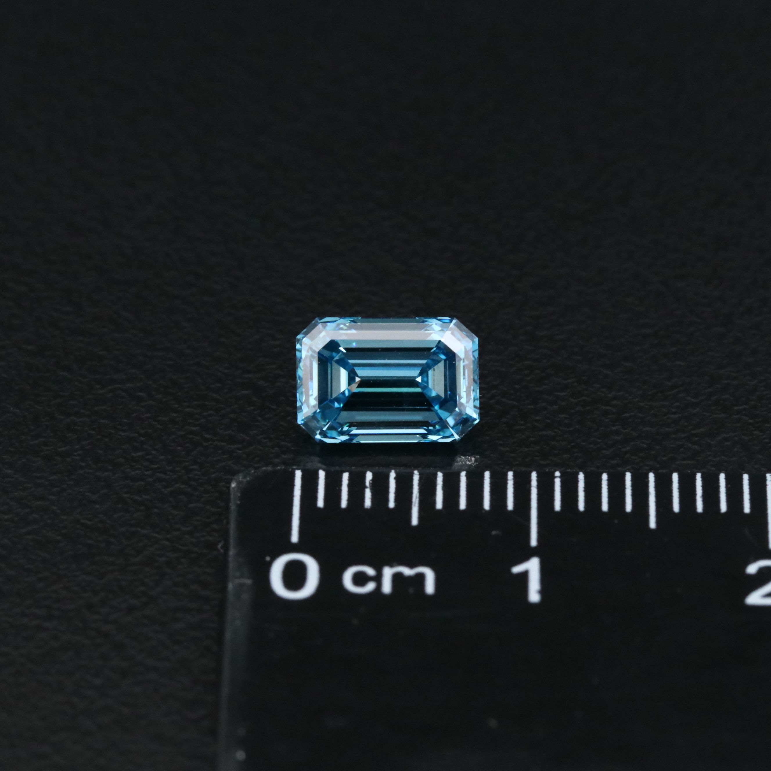 Loose 1.52 CT Lab Grown Fancy Vivid Blue Diamond with IGI Report