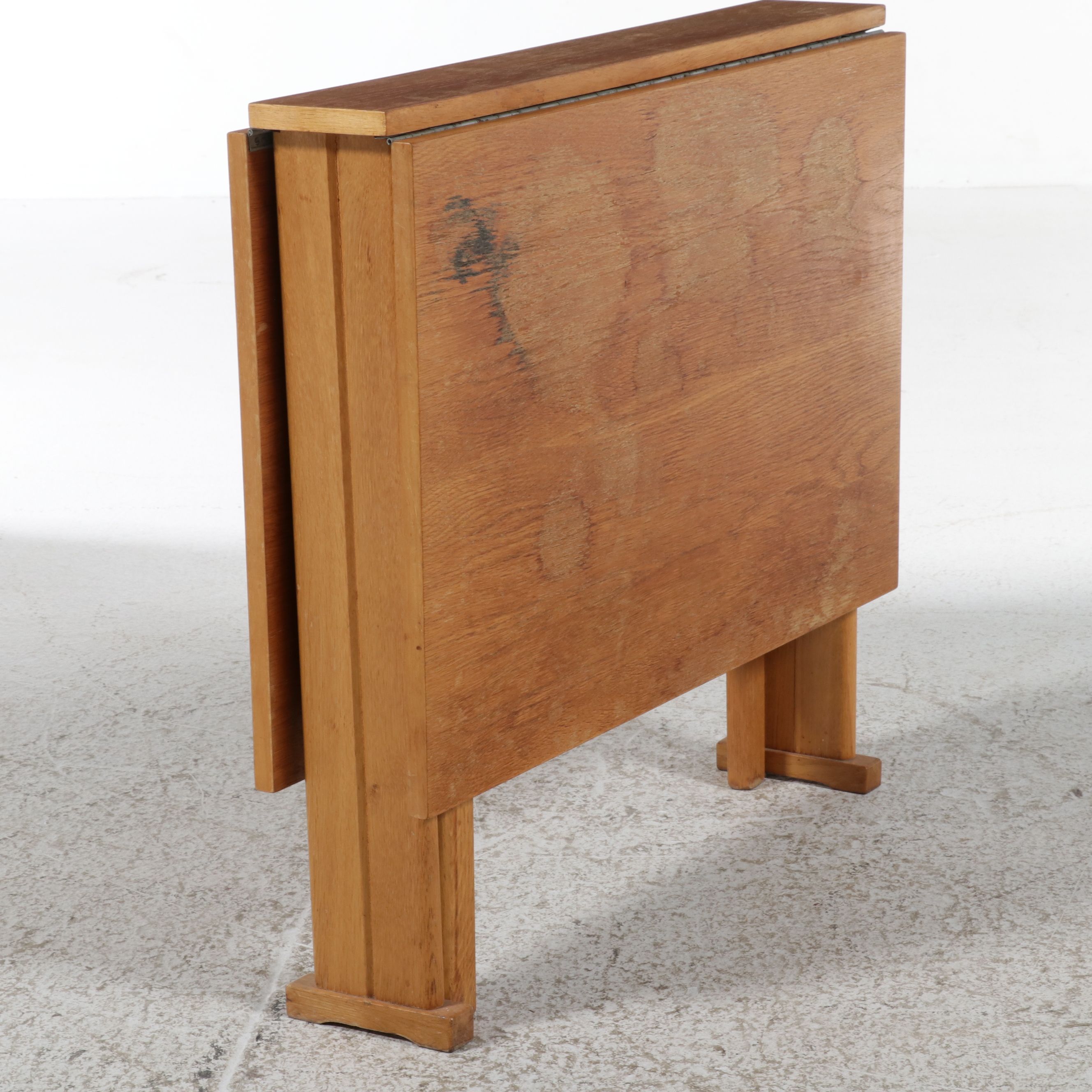 Mid Century Modern Gate-Leg Drop Leaf Table, Circa 1960