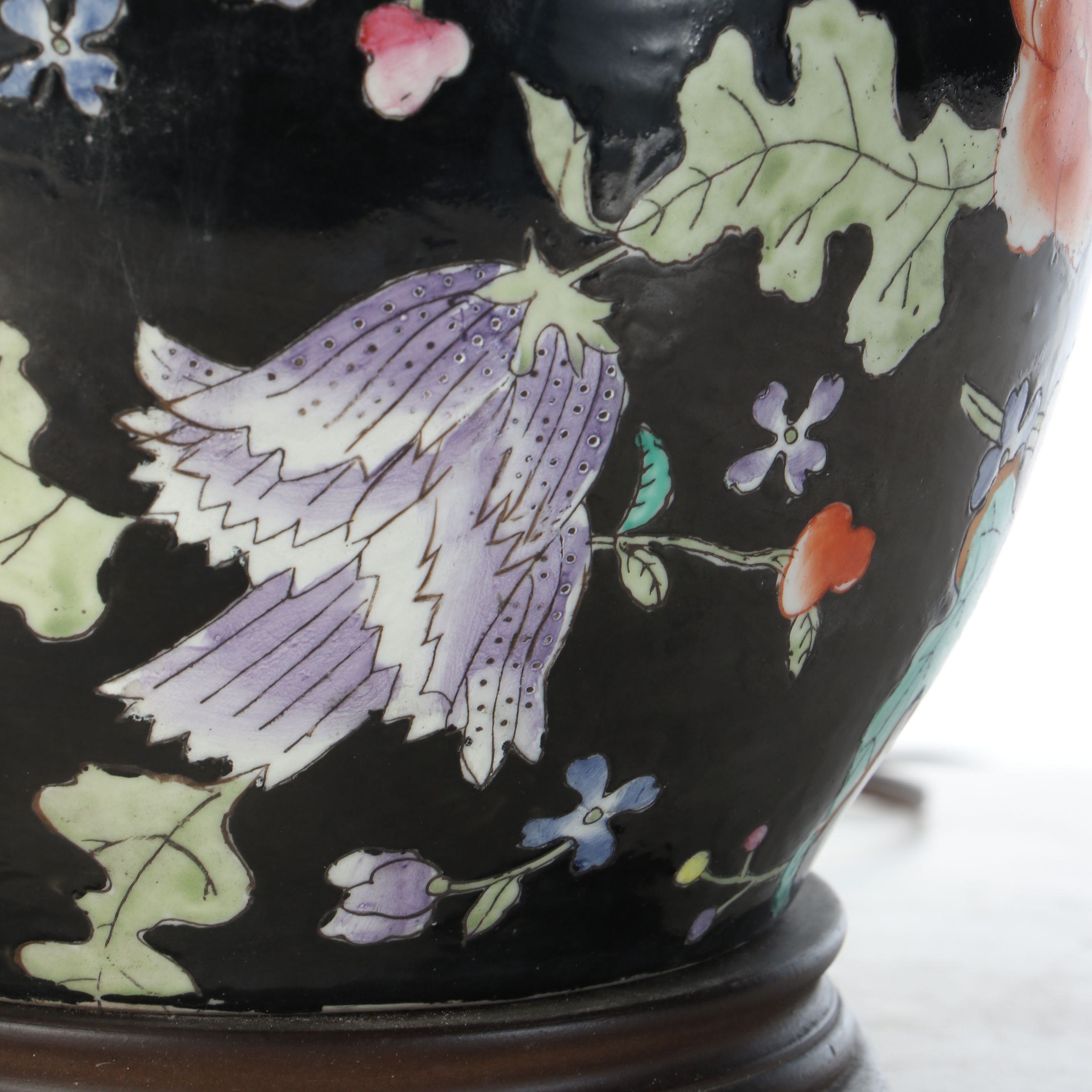 Chinese Famille Noire Porcelain Melon Jar Table Lamp