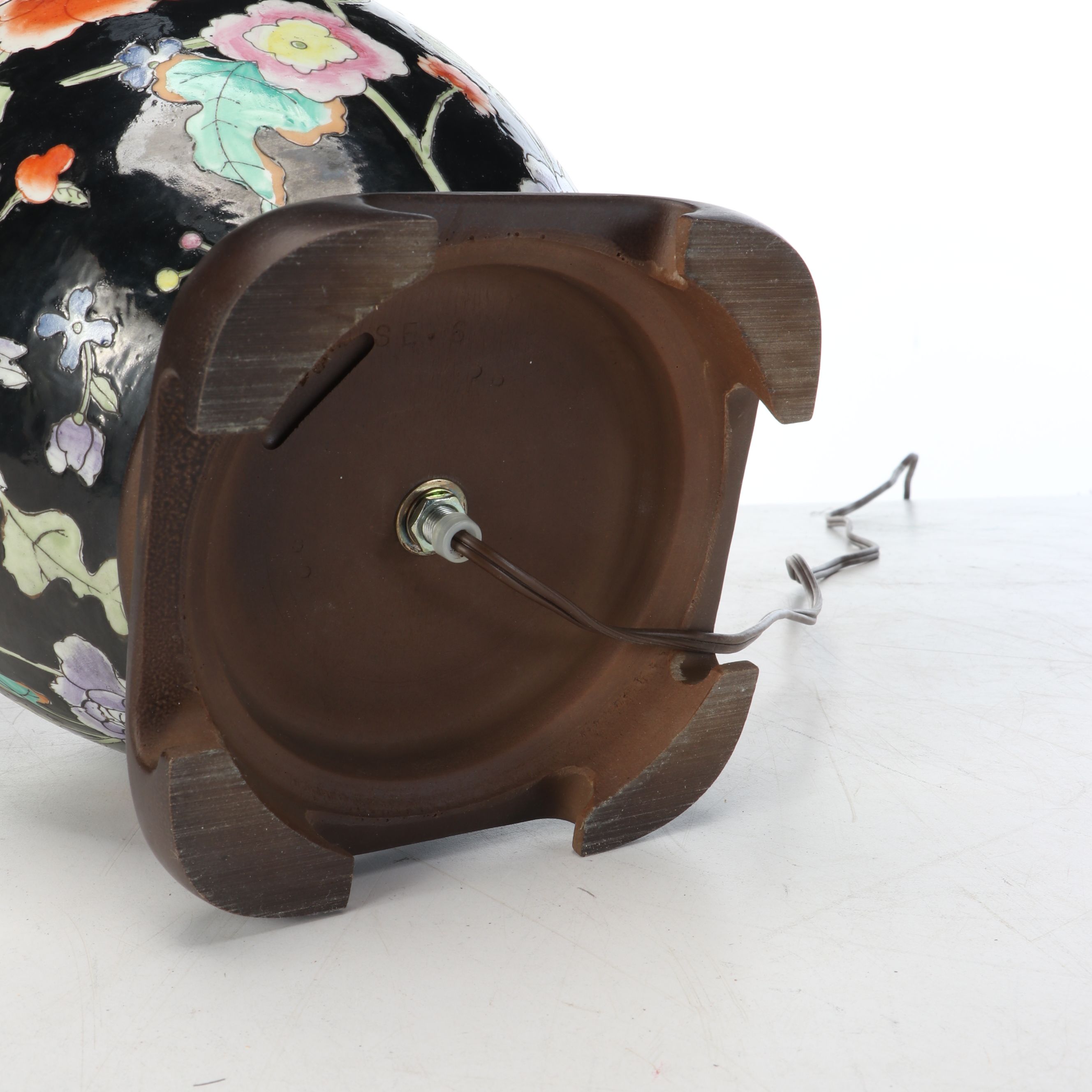 Chinese Famille Noire Porcelain Melon Jar Table Lamp