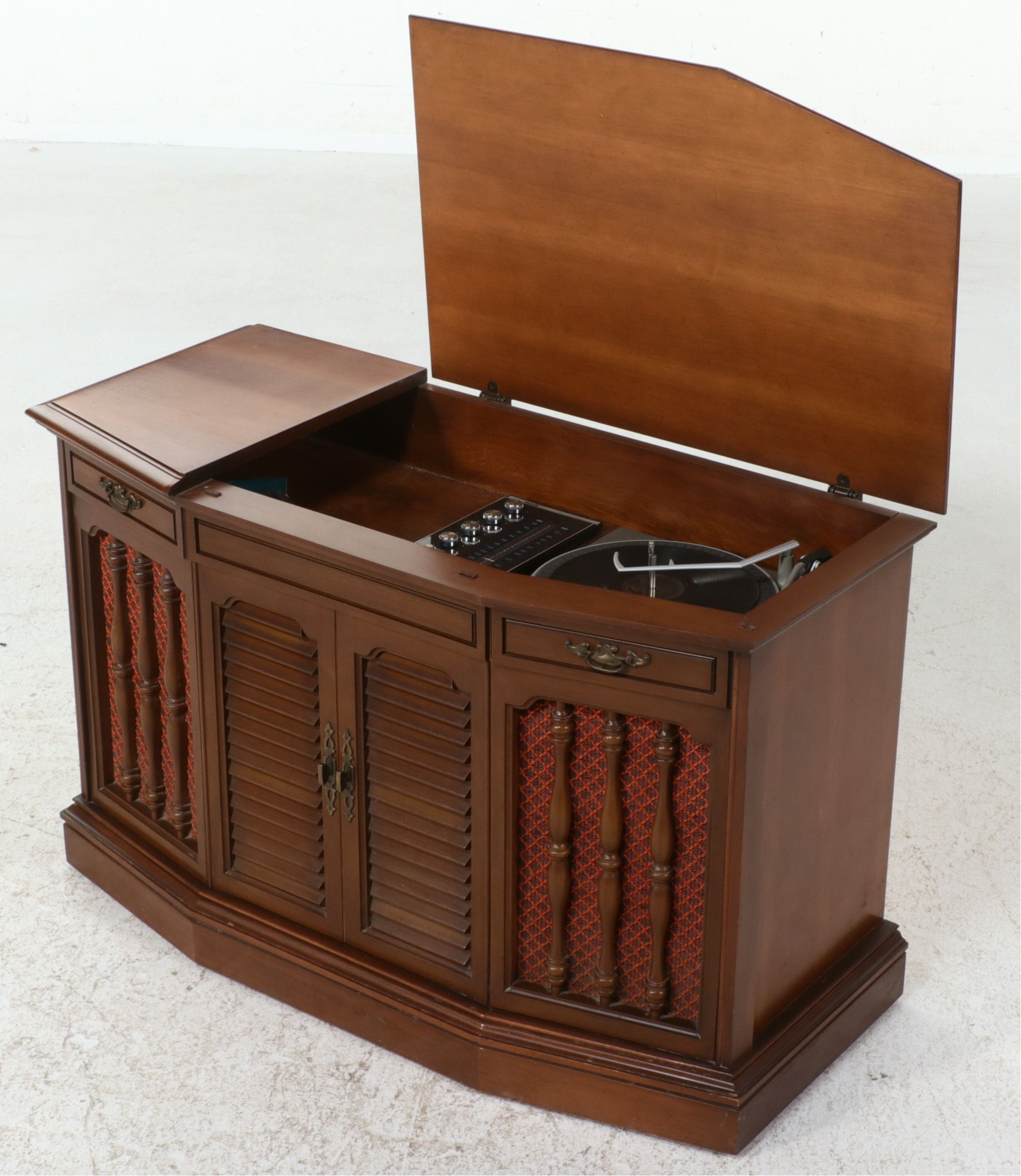 RCA Victor "New Vista" Solid State Stereo Console, Circa 1969