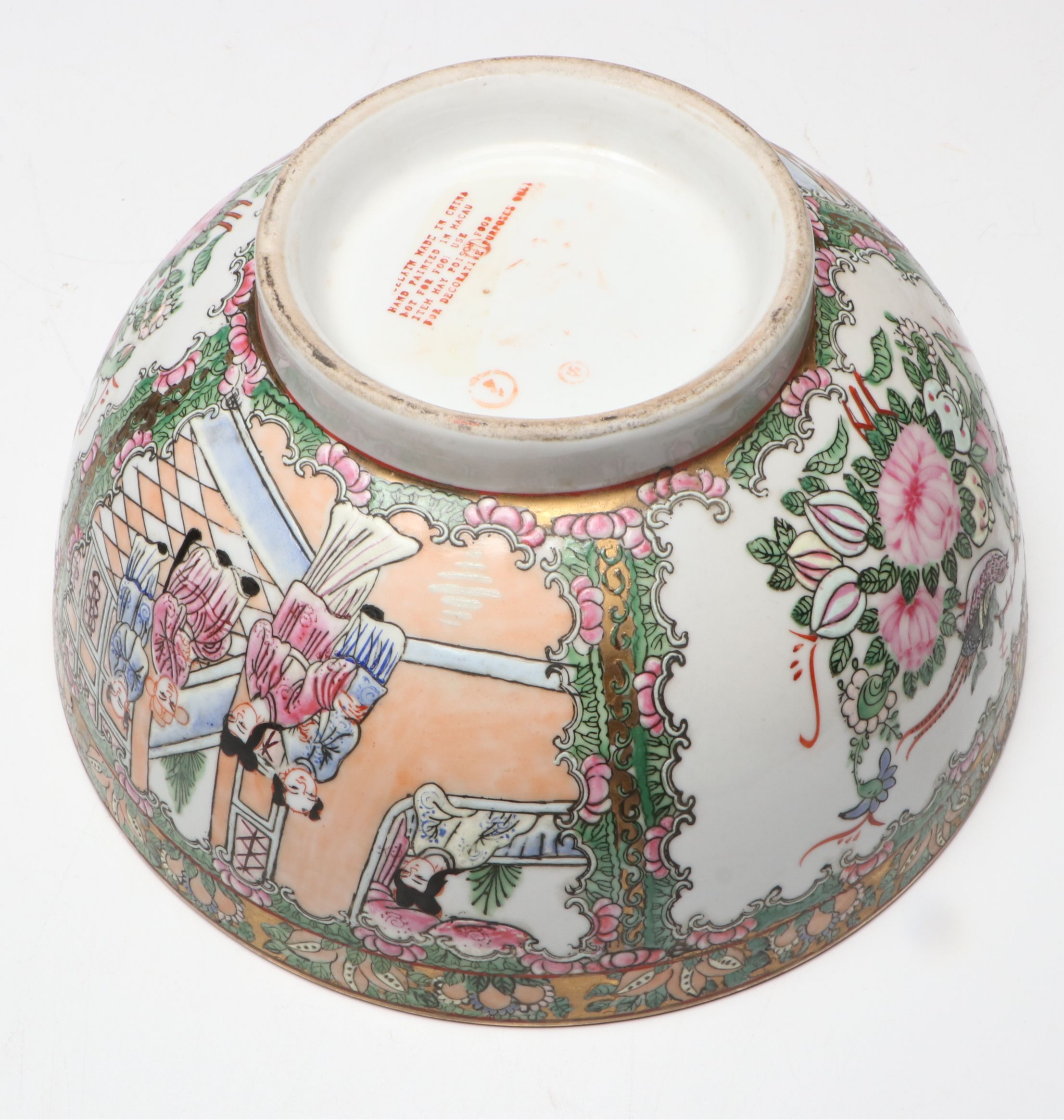 Chinese Rose Medallion Porcelain Bowl & "Thousand Flowers" Vase on Wood Bases
