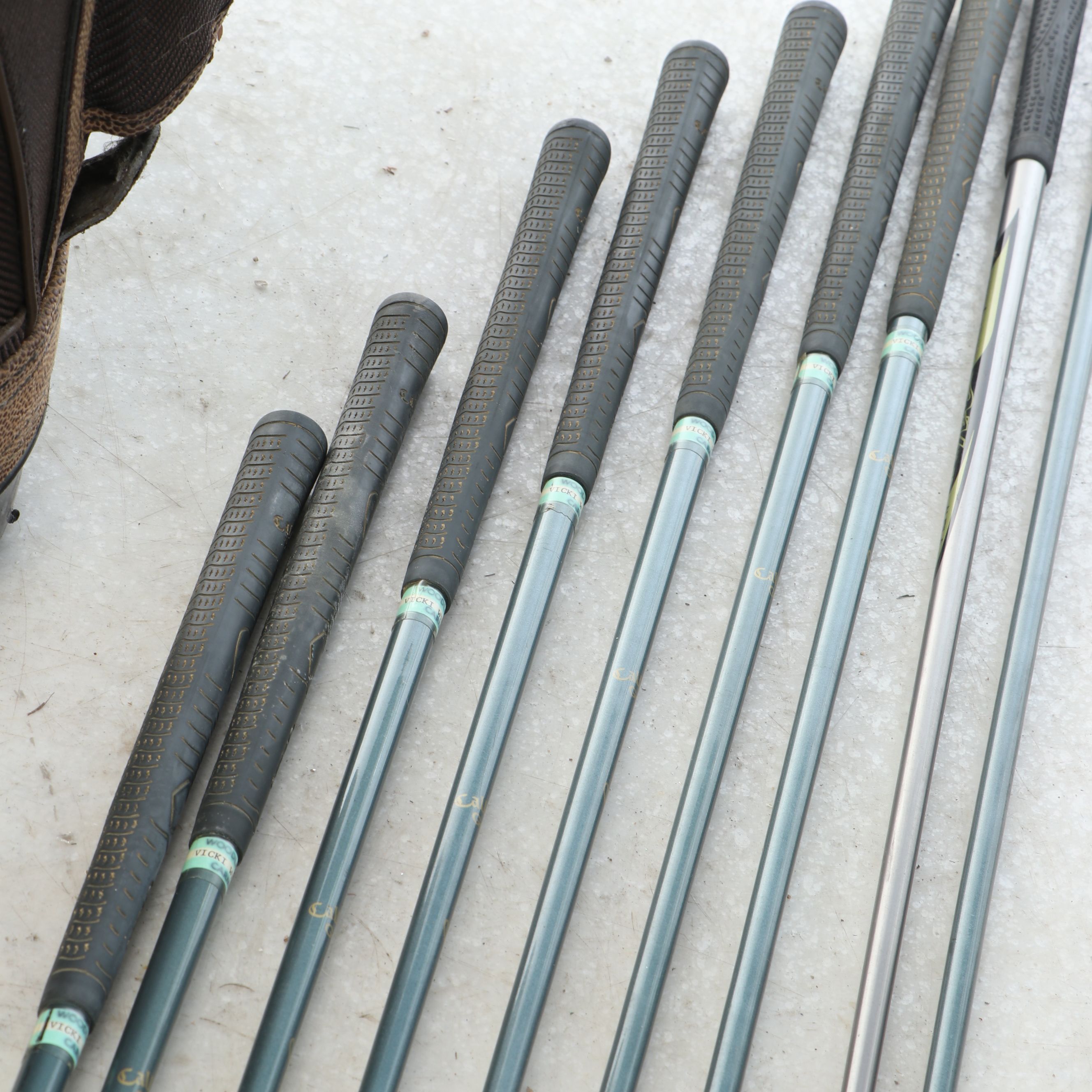 Burton Customized Golf Bag with Callaway Women's Clubs