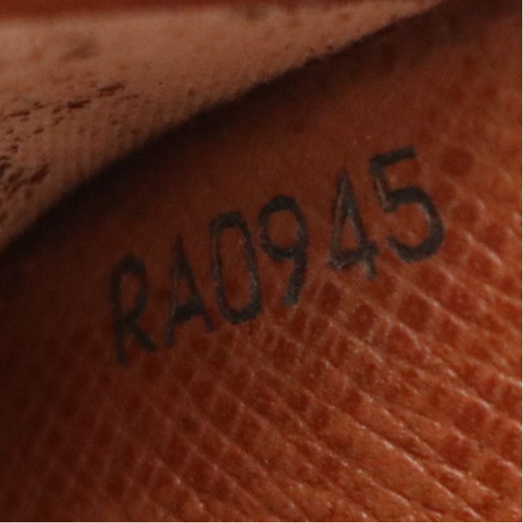 Louis Vuitton Bifold ID Case/Card Holder in Monogram Canvas and Leather