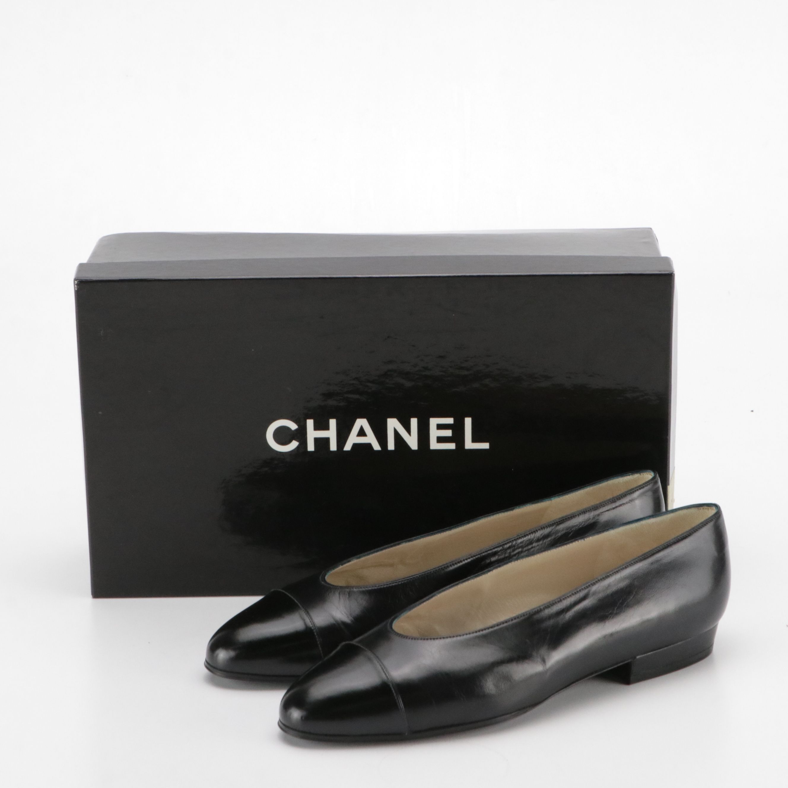 Chanel Rounded-Toe Flats in Shiny Black Calf Leather, With Box