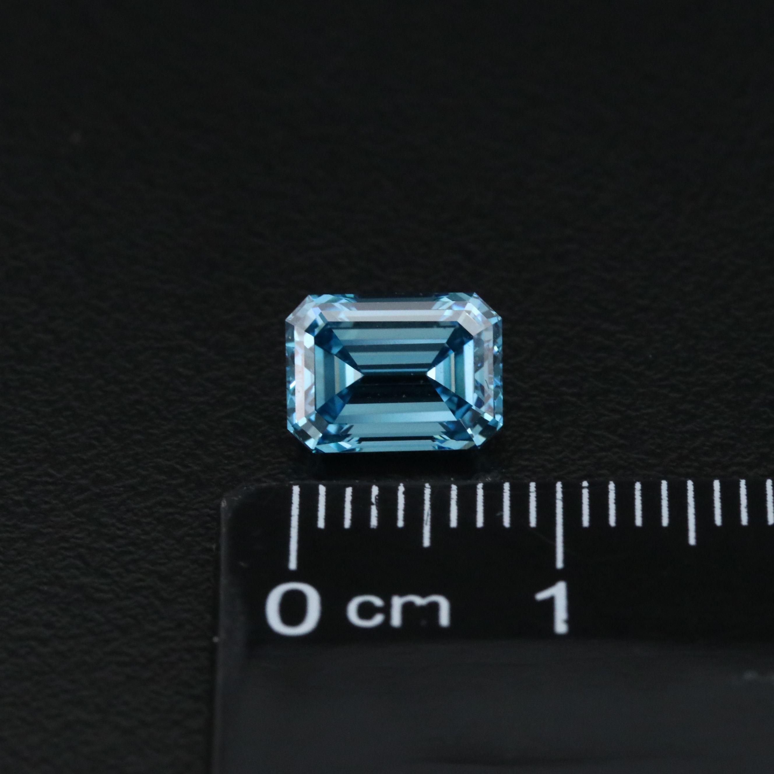 Loose 2.06 CT Lab Grown Fancy Vivid Blue Diamond with IGI Report
