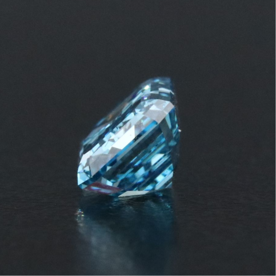 Loose 2.06 CT Lab Grown Fancy Vivid Blue Diamond with IGI Report
