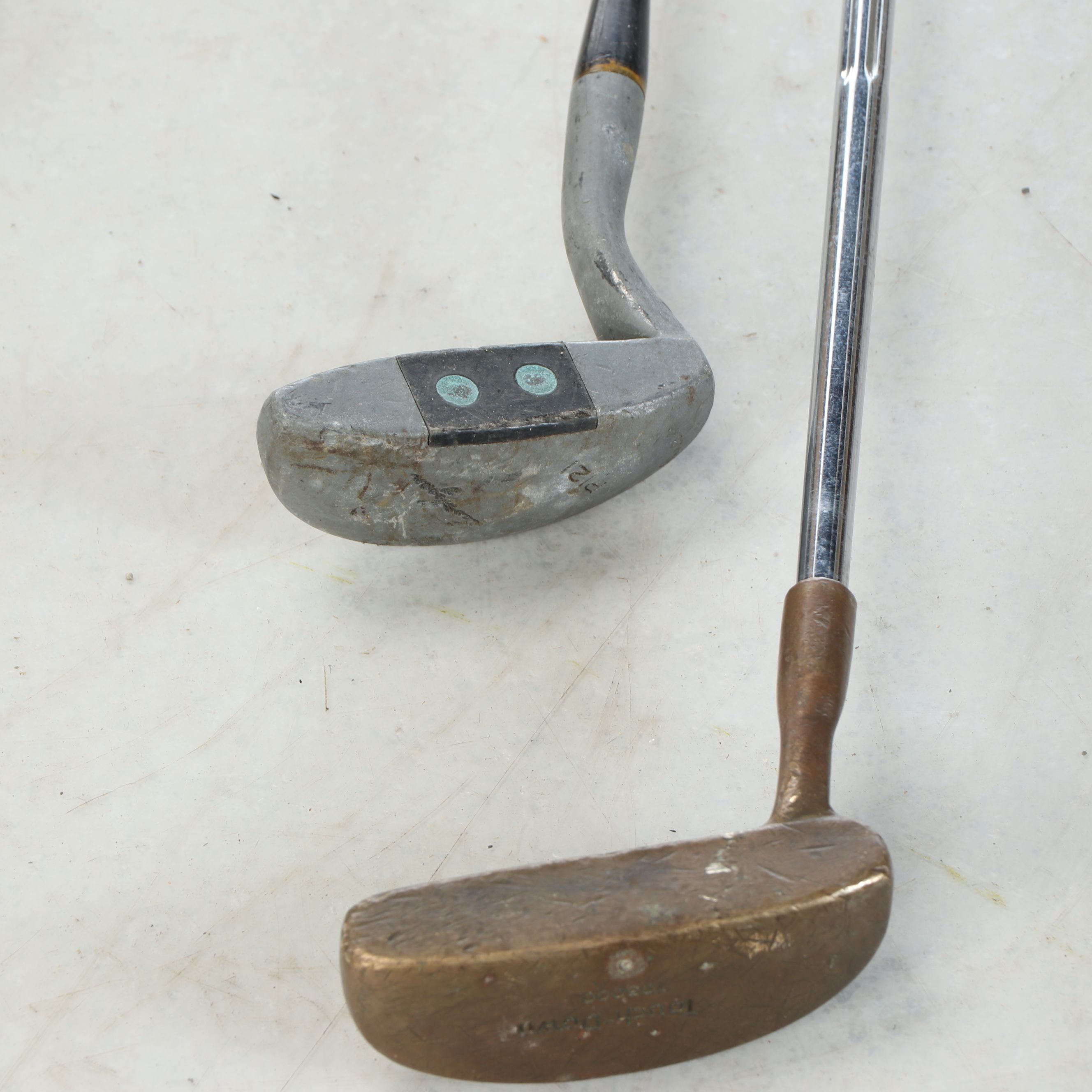 Palmer Customized Golf Bag with Wilson, Taylormade and More Golf Clubs