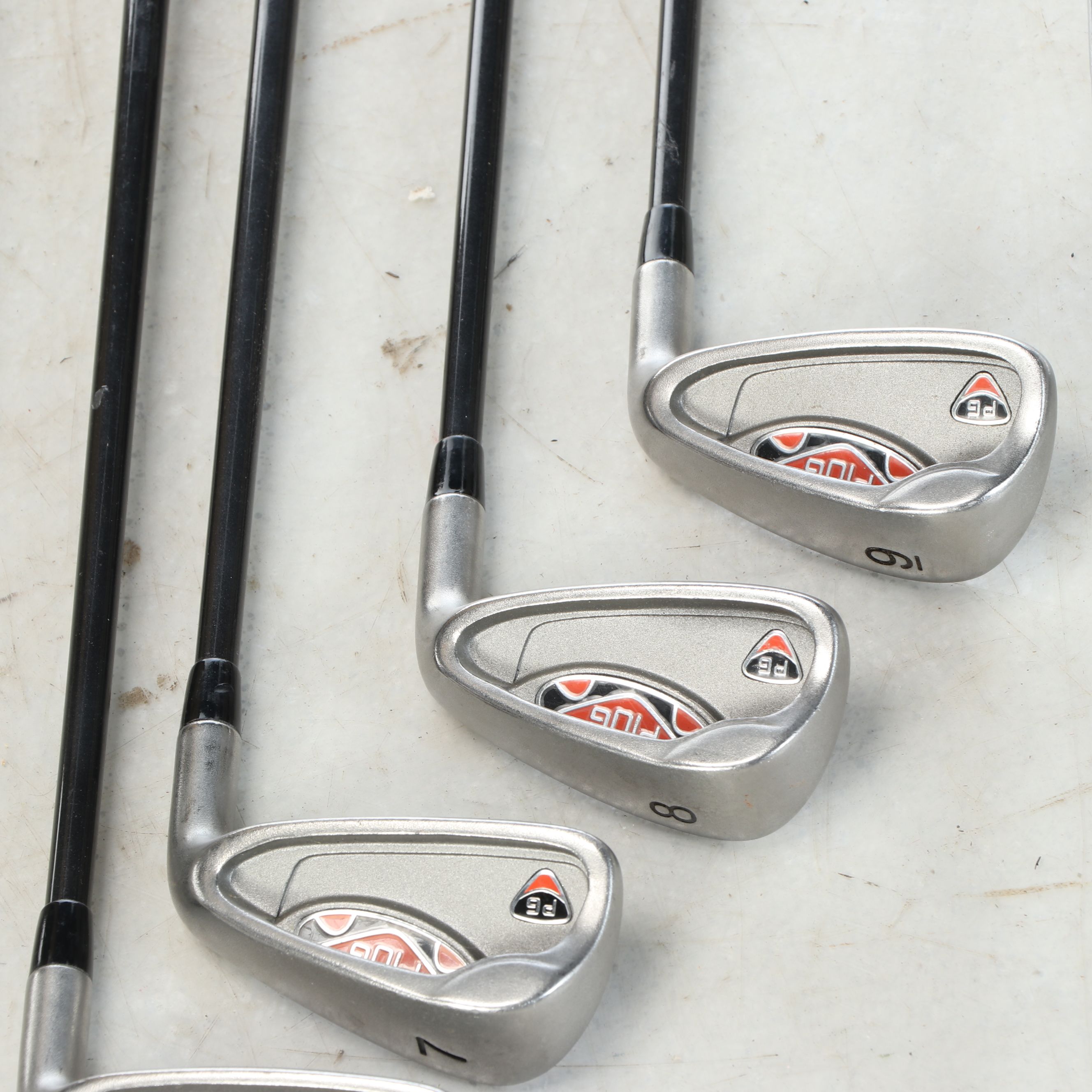 Palmer Customized Golf Bag with Wilson, Taylormade and More Golf Clubs