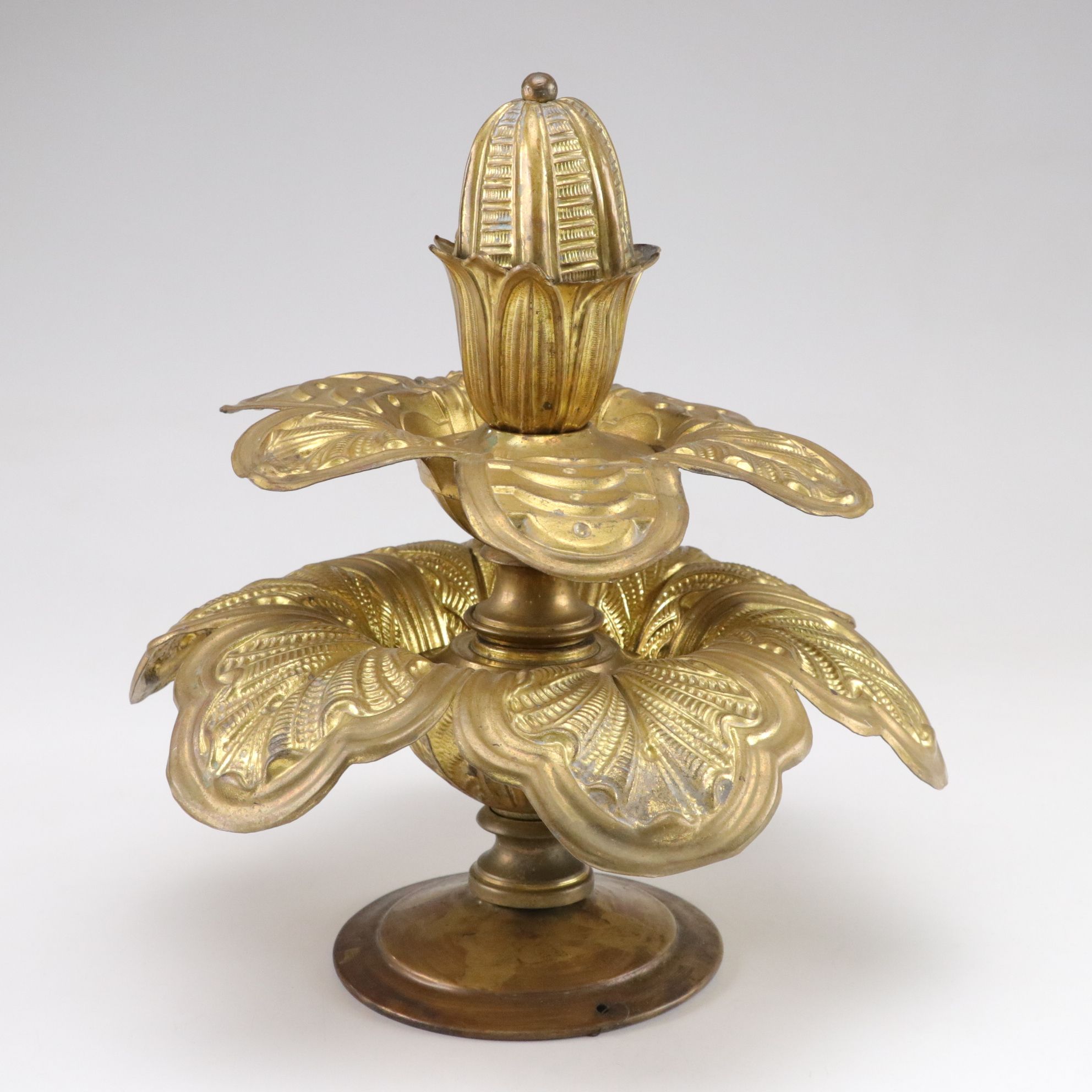 Brass Finish Embossed Relief Copper Lotus Flower Centerpieces