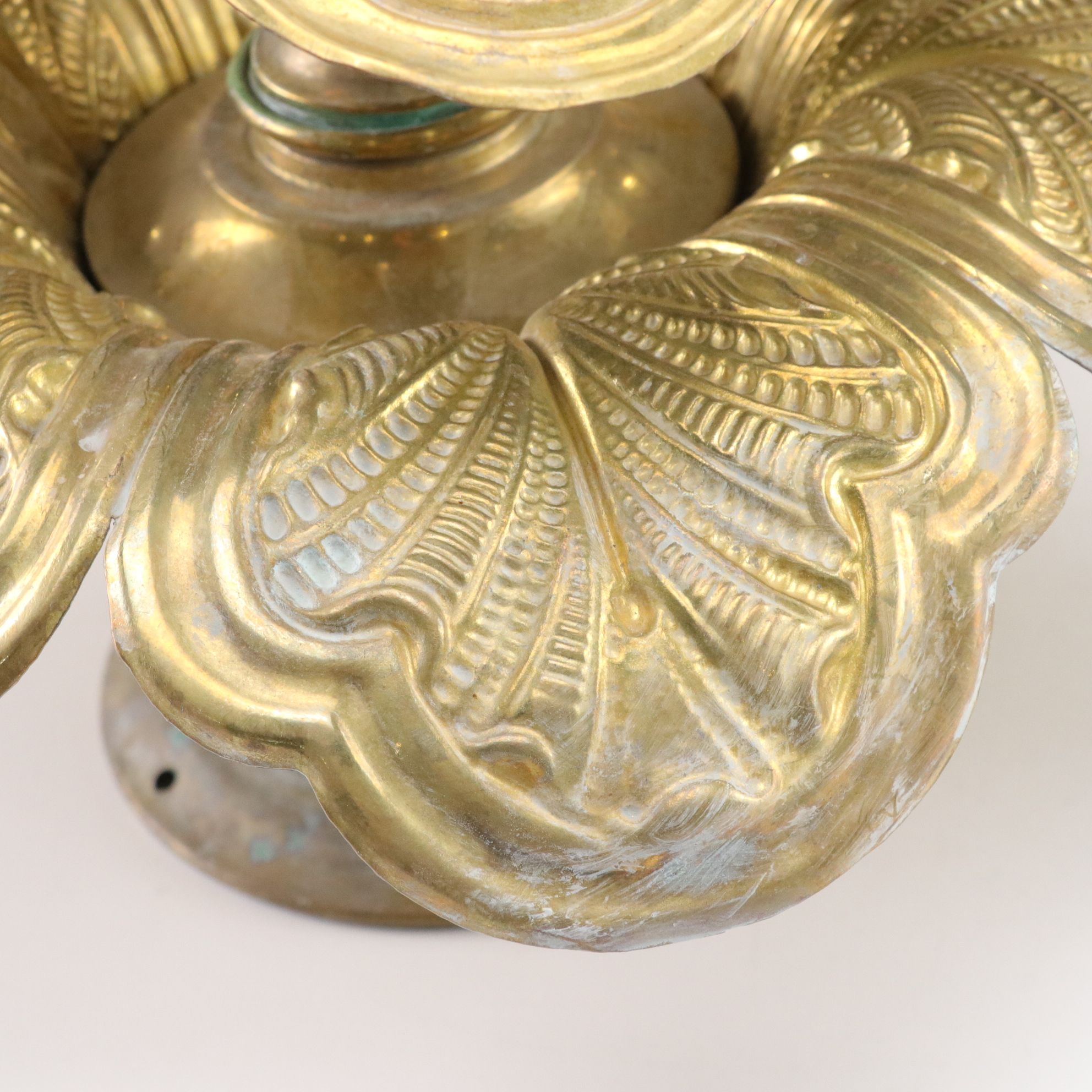 Brass Finish Embossed Relief Copper Lotus Flower Centerpieces