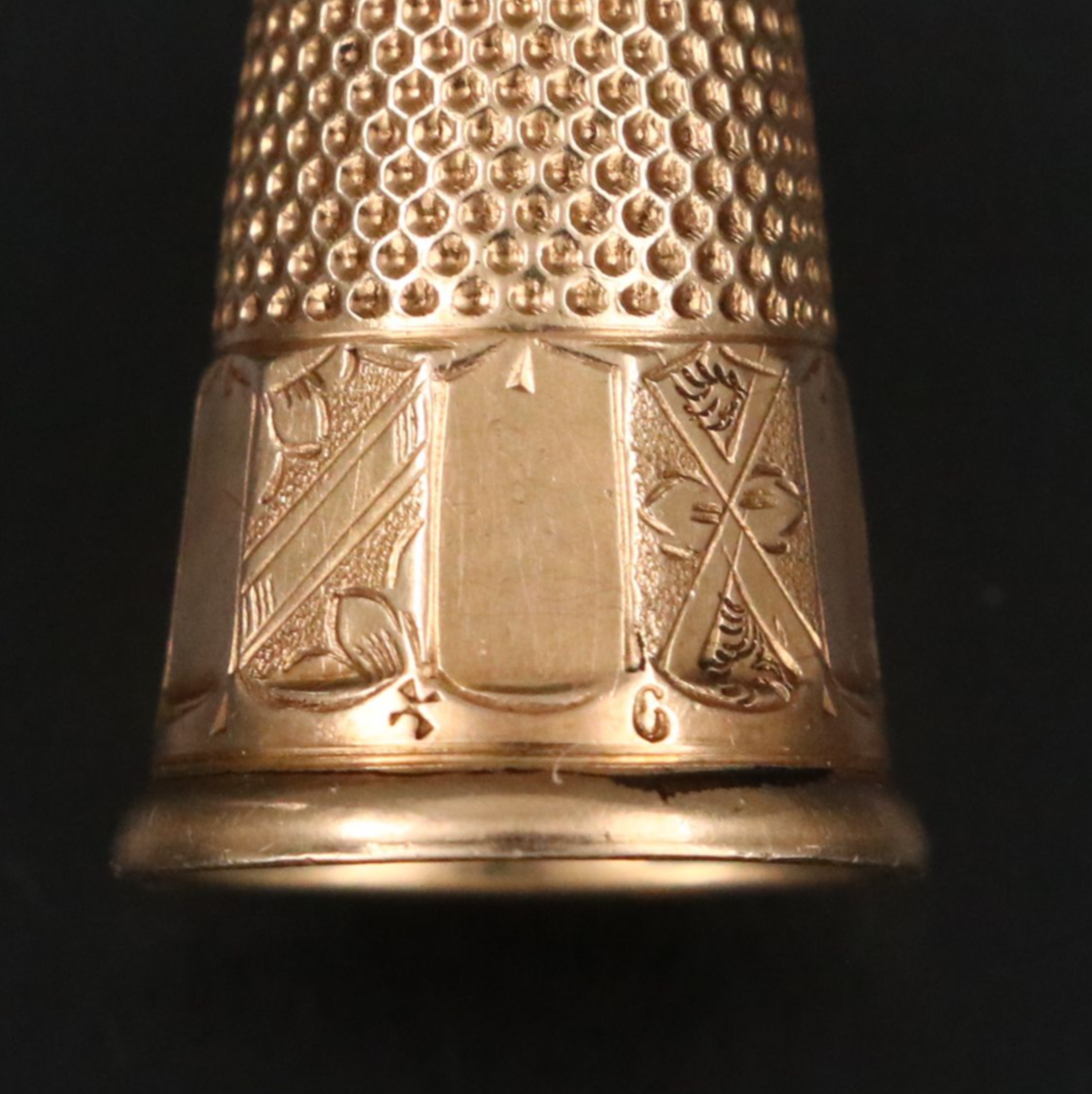 14K Gold Floral Engraved Thimble