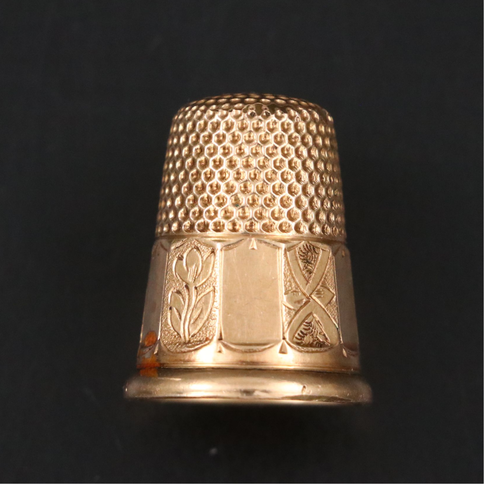 14K Gold Floral Engraved Thimble