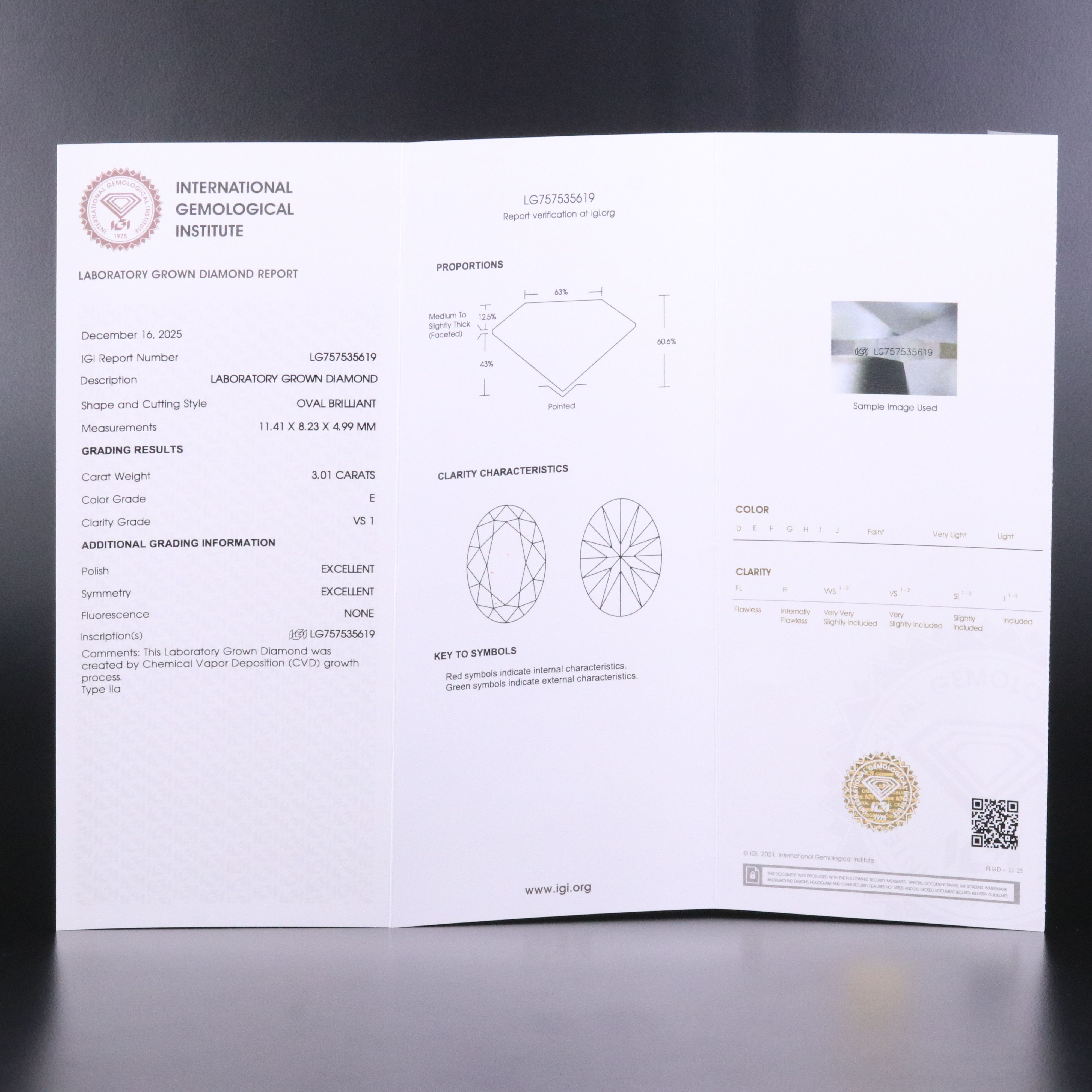 14K 3.01 CT Lab Grown Diamond East West Ring with IGI Report