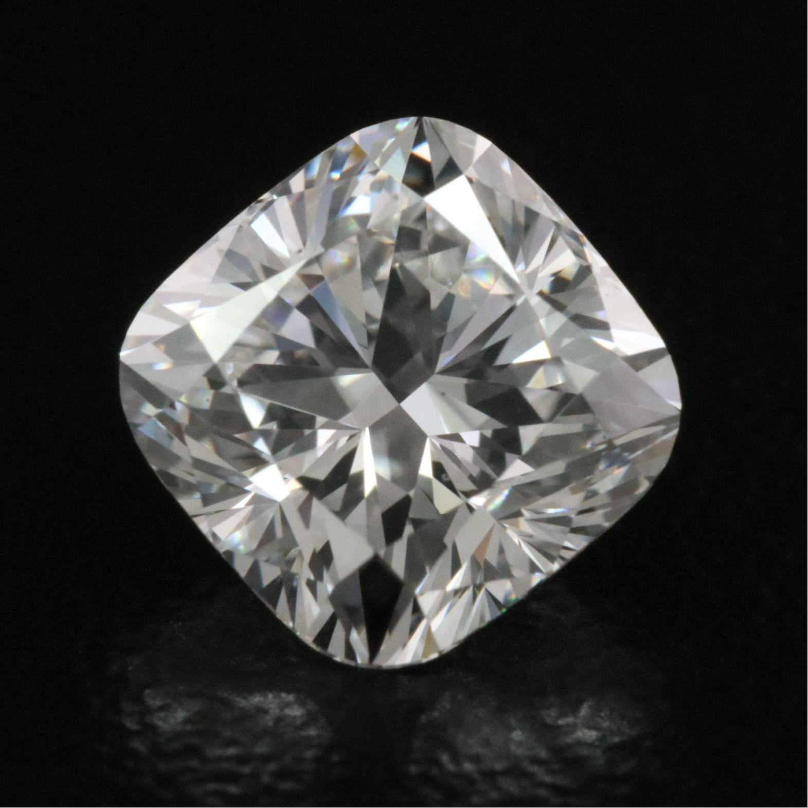 Loose 1.59 CT Lab Grown Diamond with IGI Report