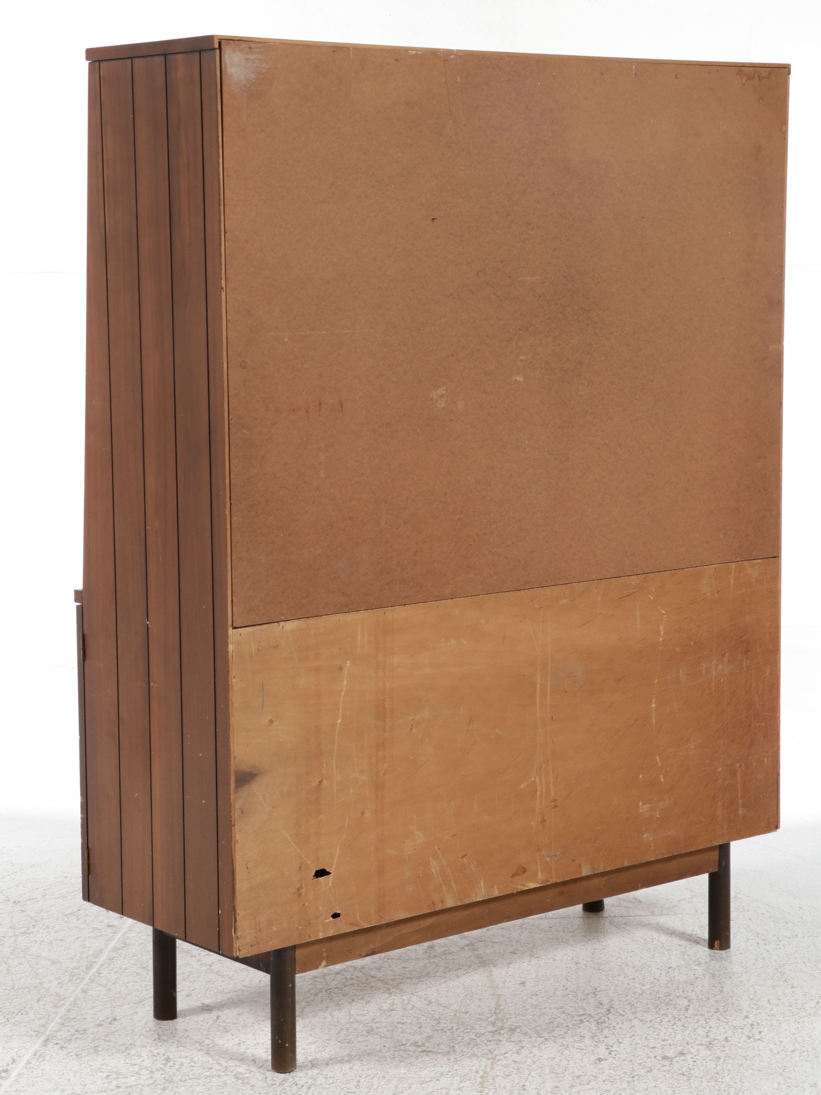 Stanley Furniture Mid Century Modern Walnut China Hutch, 1960s