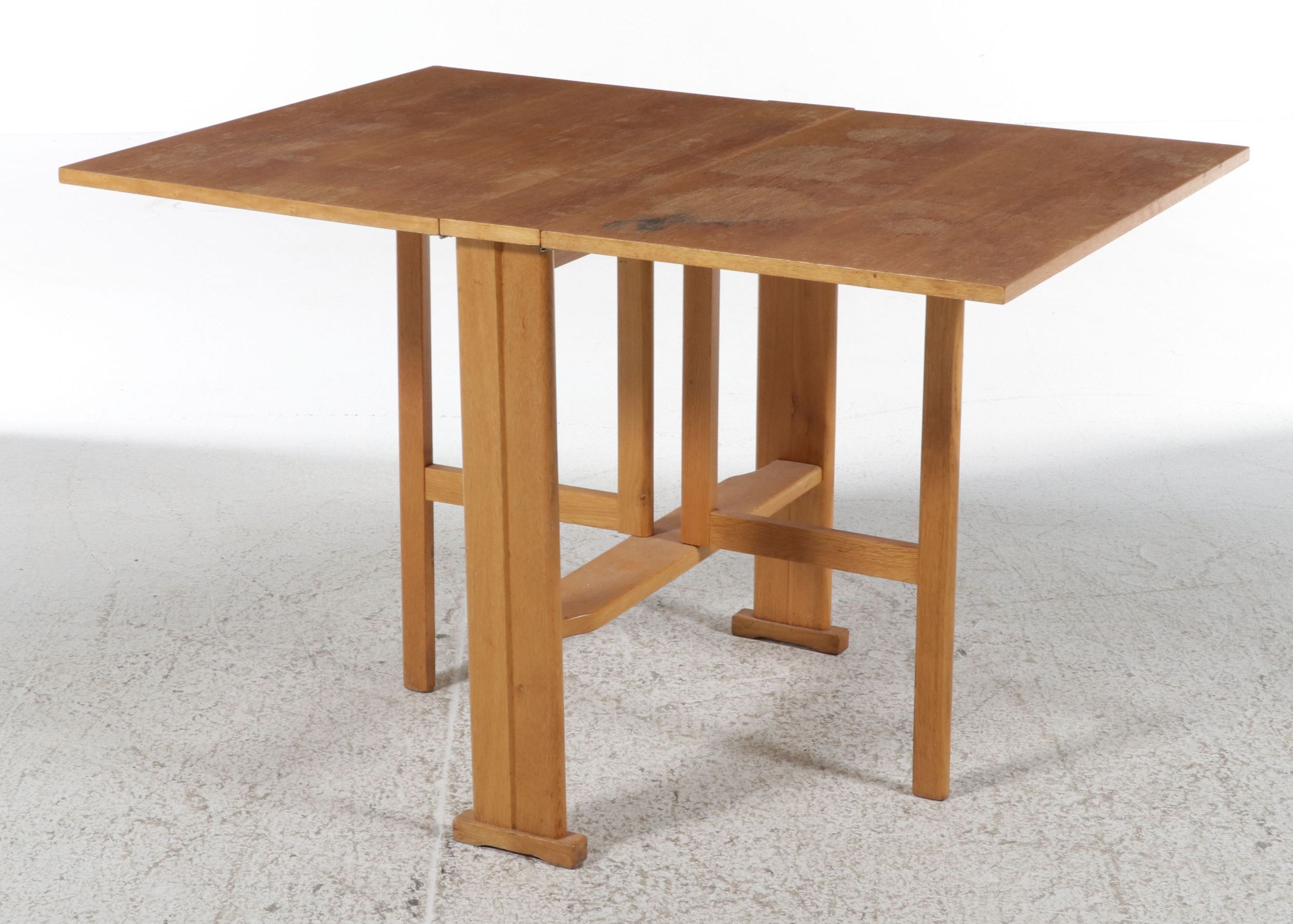 Mid Century Modern Gate-Leg Drop Leaf Table, Circa 1960