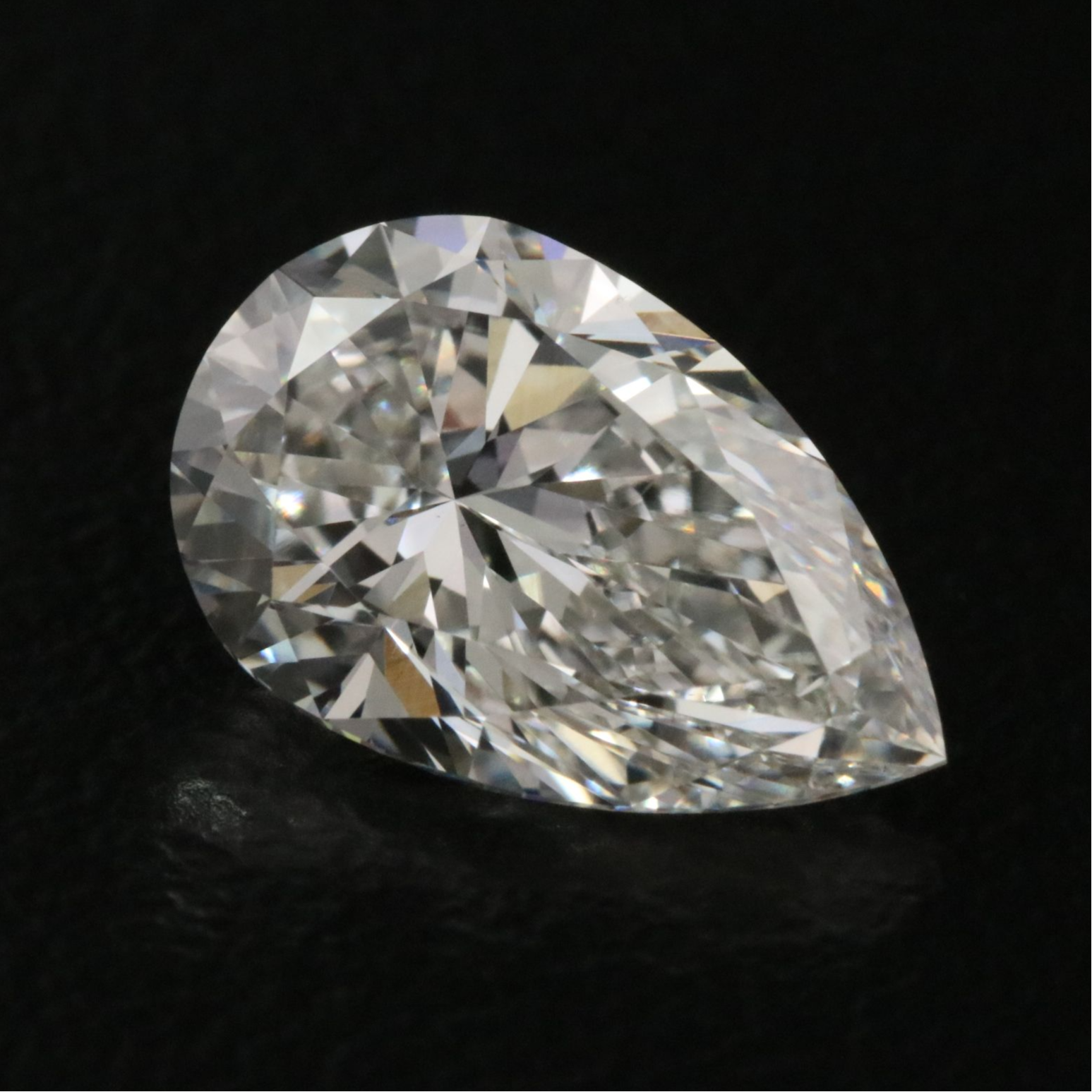 Loose 1.59 CT Lab Grown Diamond with IGI Report