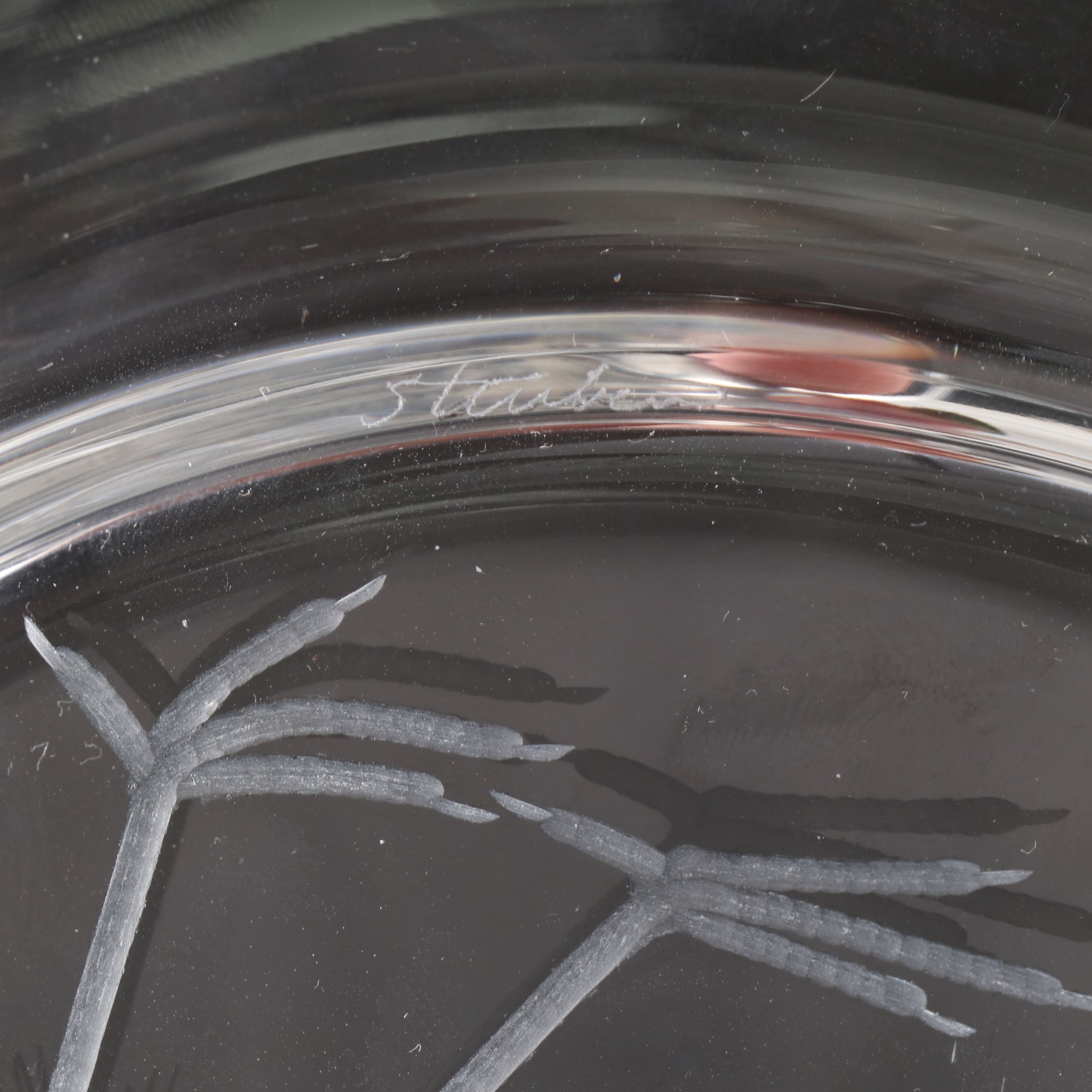 Steuben Glass "Audubon Birds" Etched Crystal Decorative Plates with Metal Stands