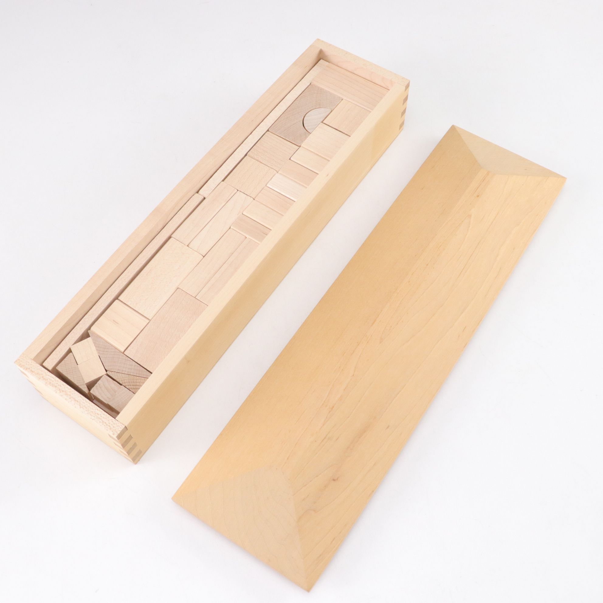 KAPLA Construction Set with "L'art Kapla" Book and More