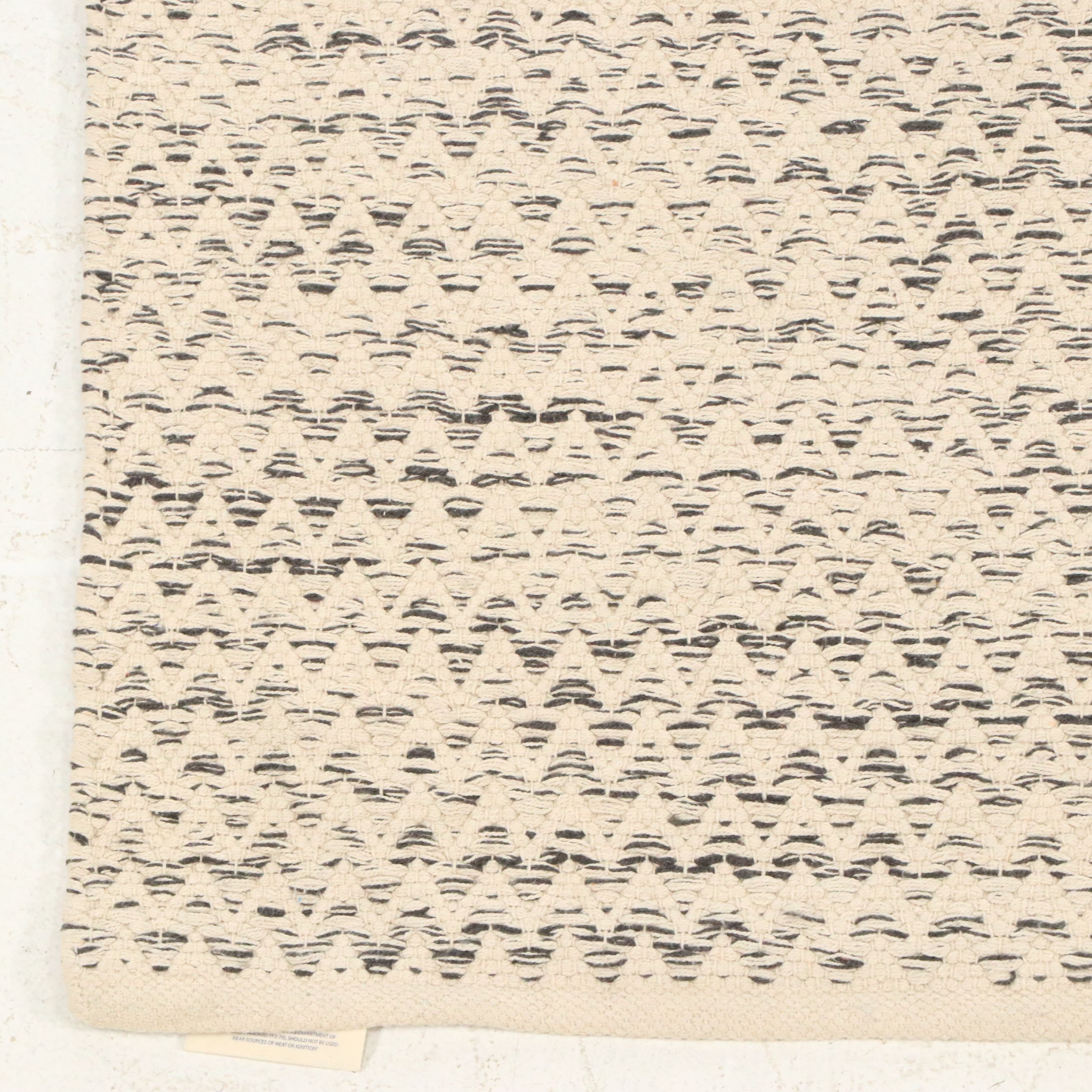 4'10 x 6'9 Machine Made Patina Vie "Casual Collection" Geometric Cotton Area Rug