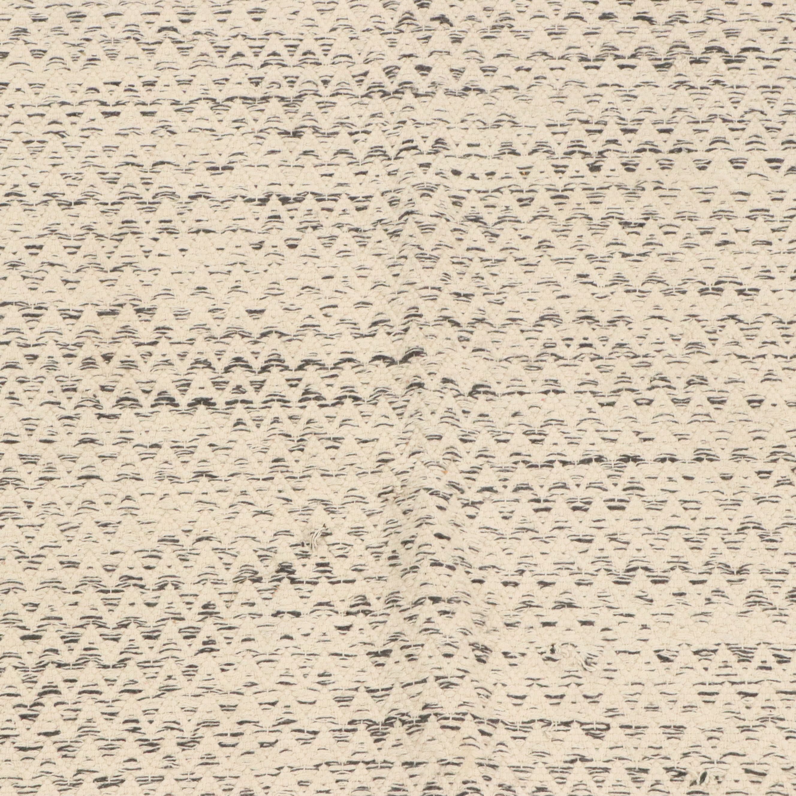 4'10 x 6'9 Machine Made Patina Vie "Casual Collection" Geometric Cotton Area Rug