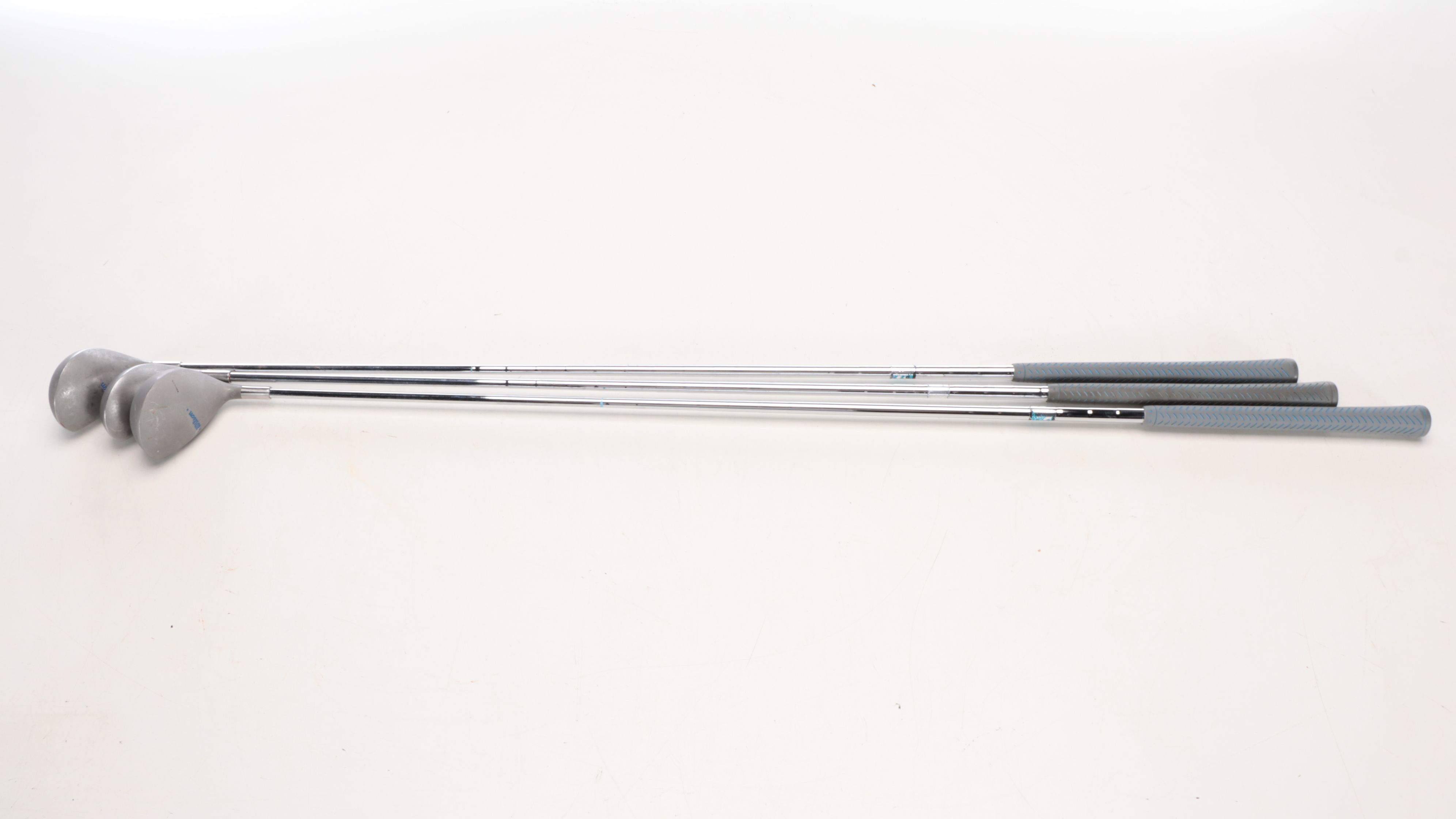 Wilson "ProStaff" Golf Clubs with Embroidered Burton Golf Bag