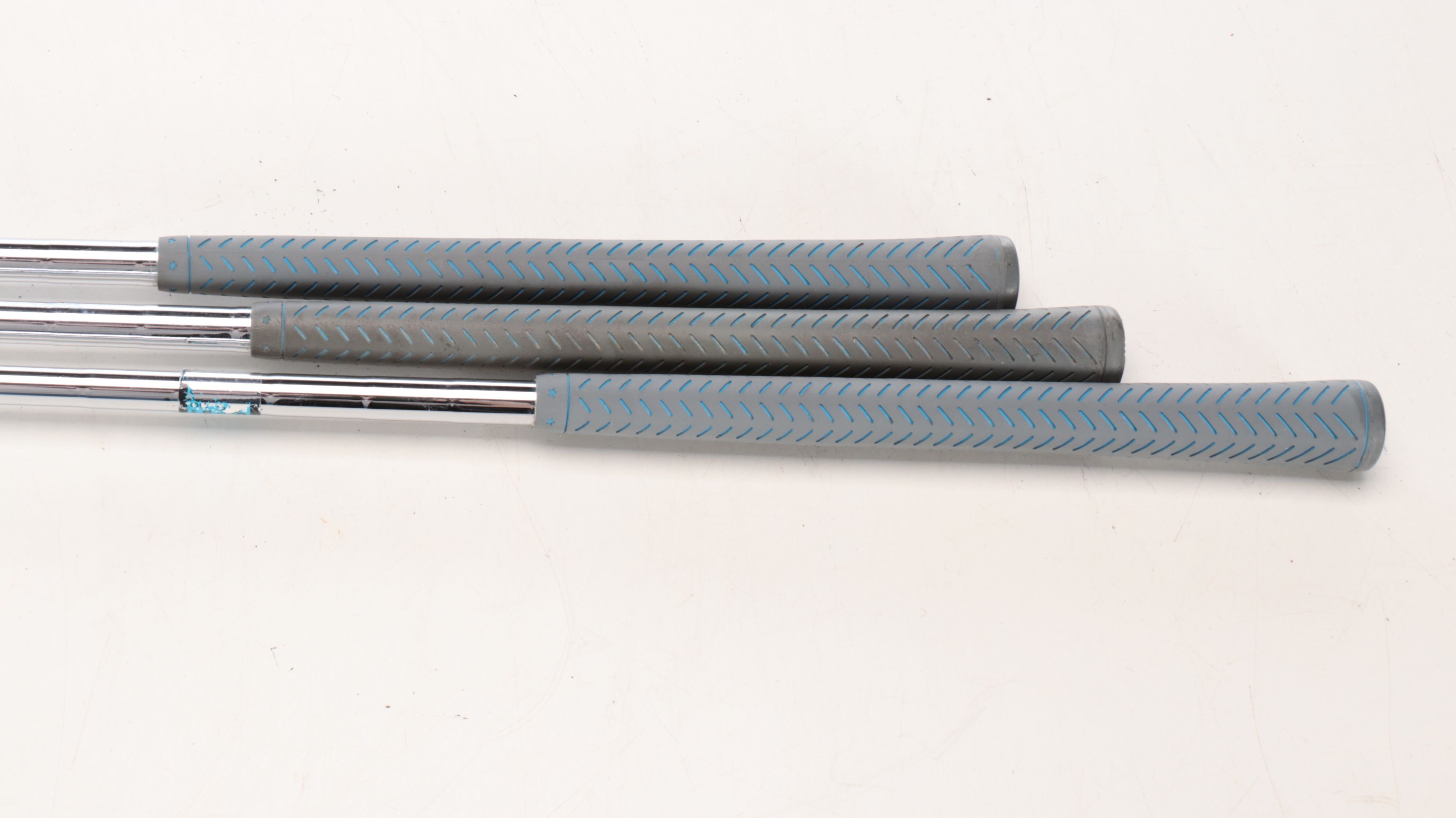 Wilson "ProStaff" Golf Clubs with Embroidered Burton Golf Bag