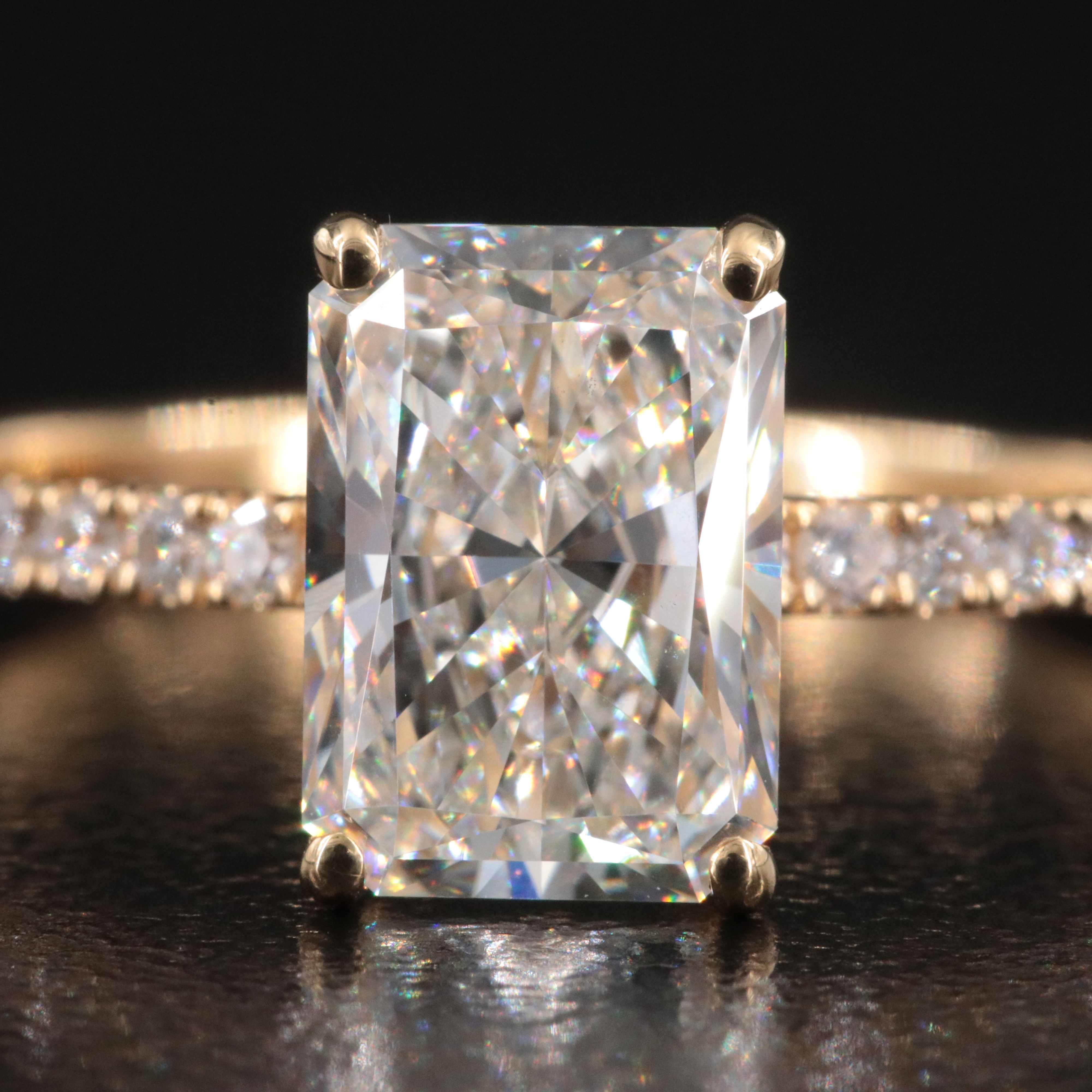 18K 2.21 CTW Lab Grown Diamond Ring with IGI Jewelry Report