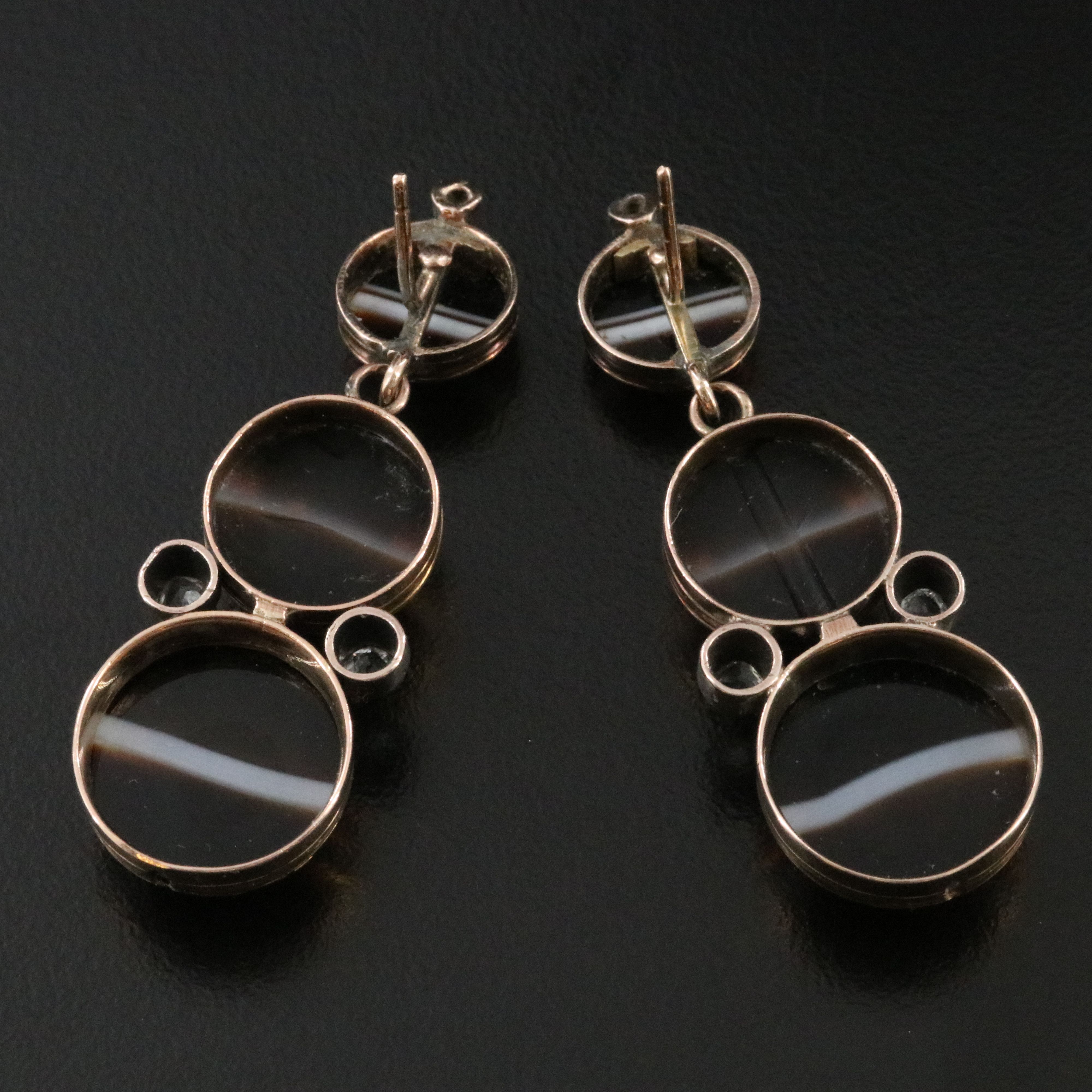 Victorian 14K Agate Tiered Earrings