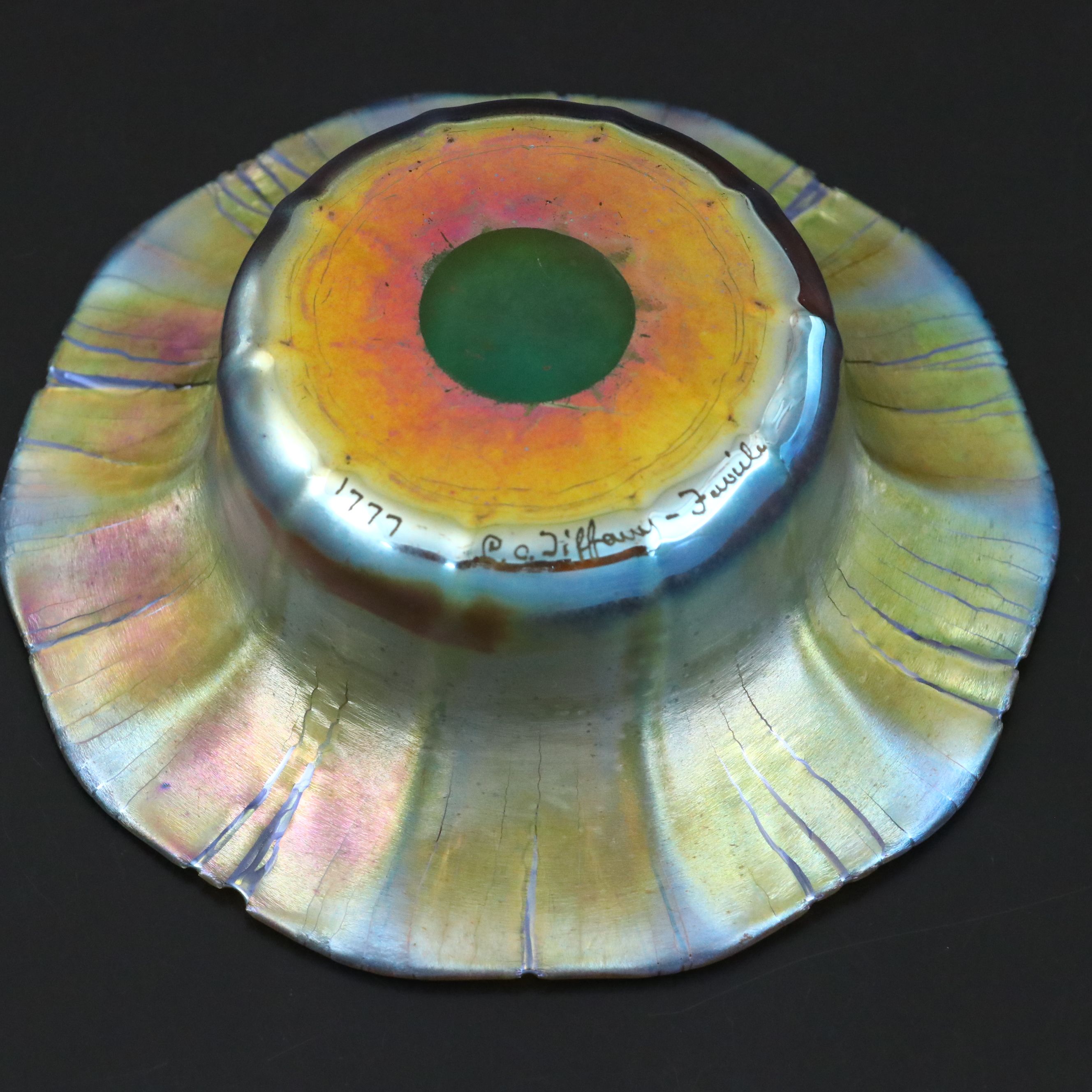 Louis Comfort Tiffany Favrile Glass Bowl, Early 20th Century