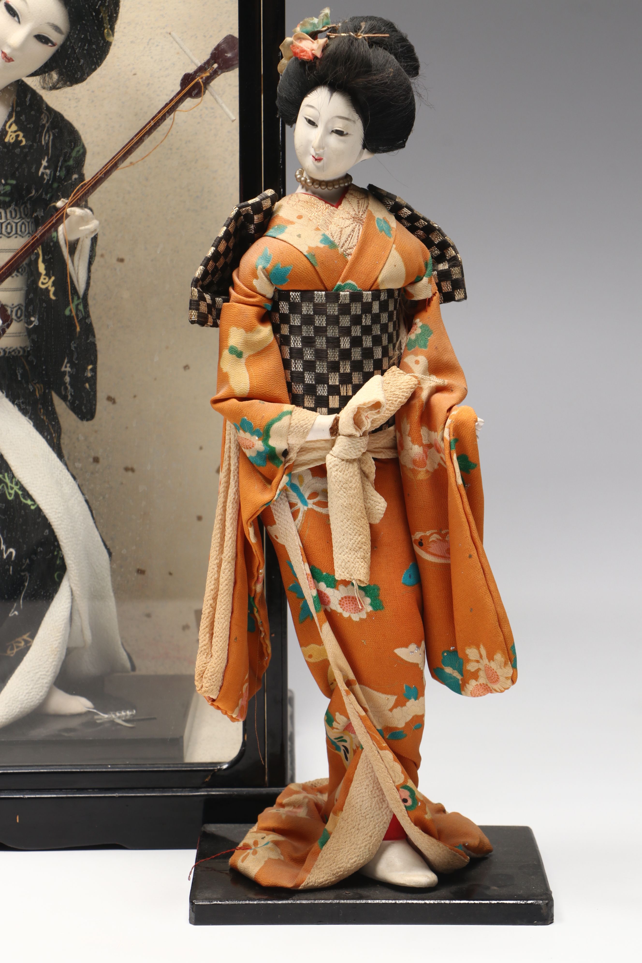 Japanese Women Dressed in Kimono Fabric and Plaster Dolls
