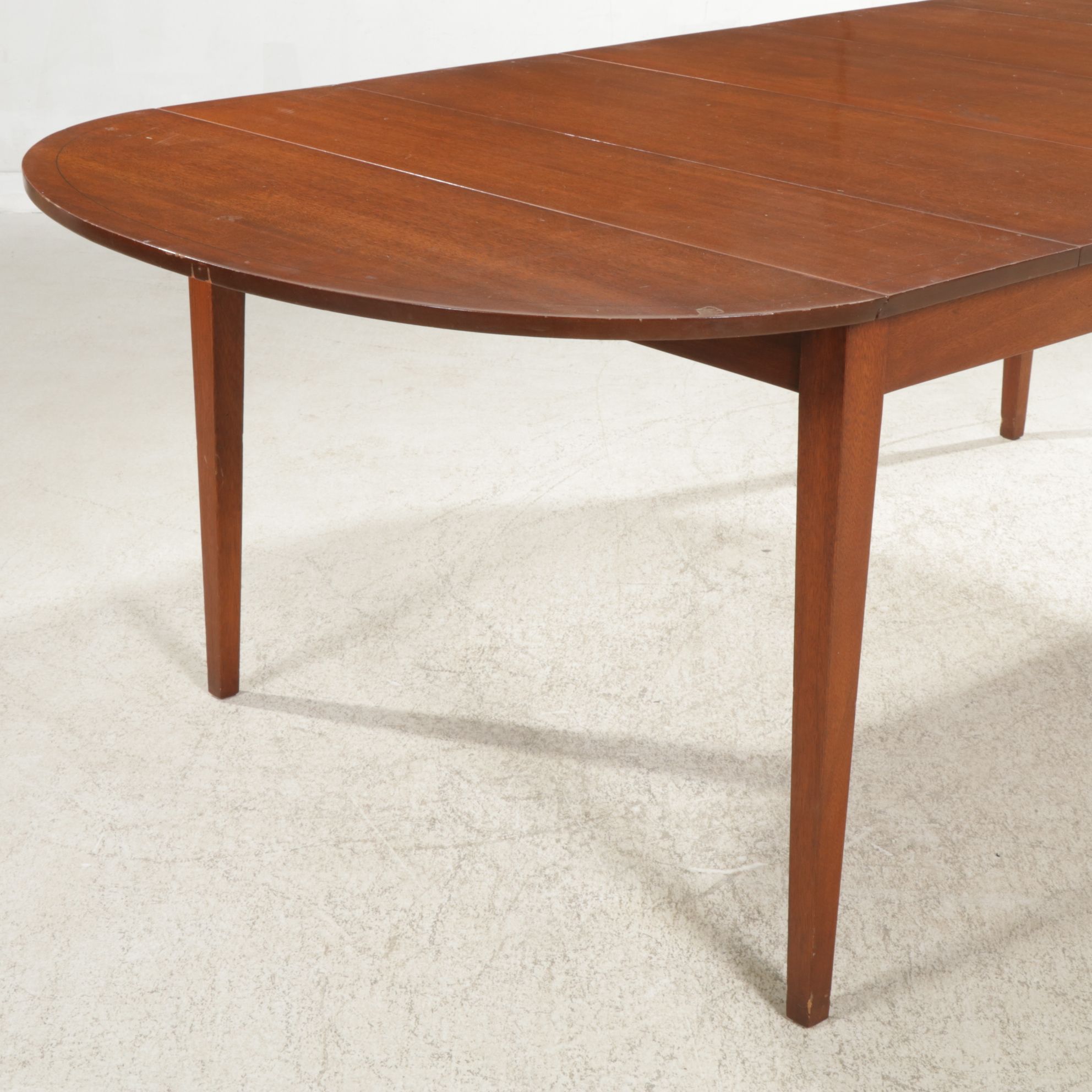 Hepplewhite Style Mahogany Dining Table