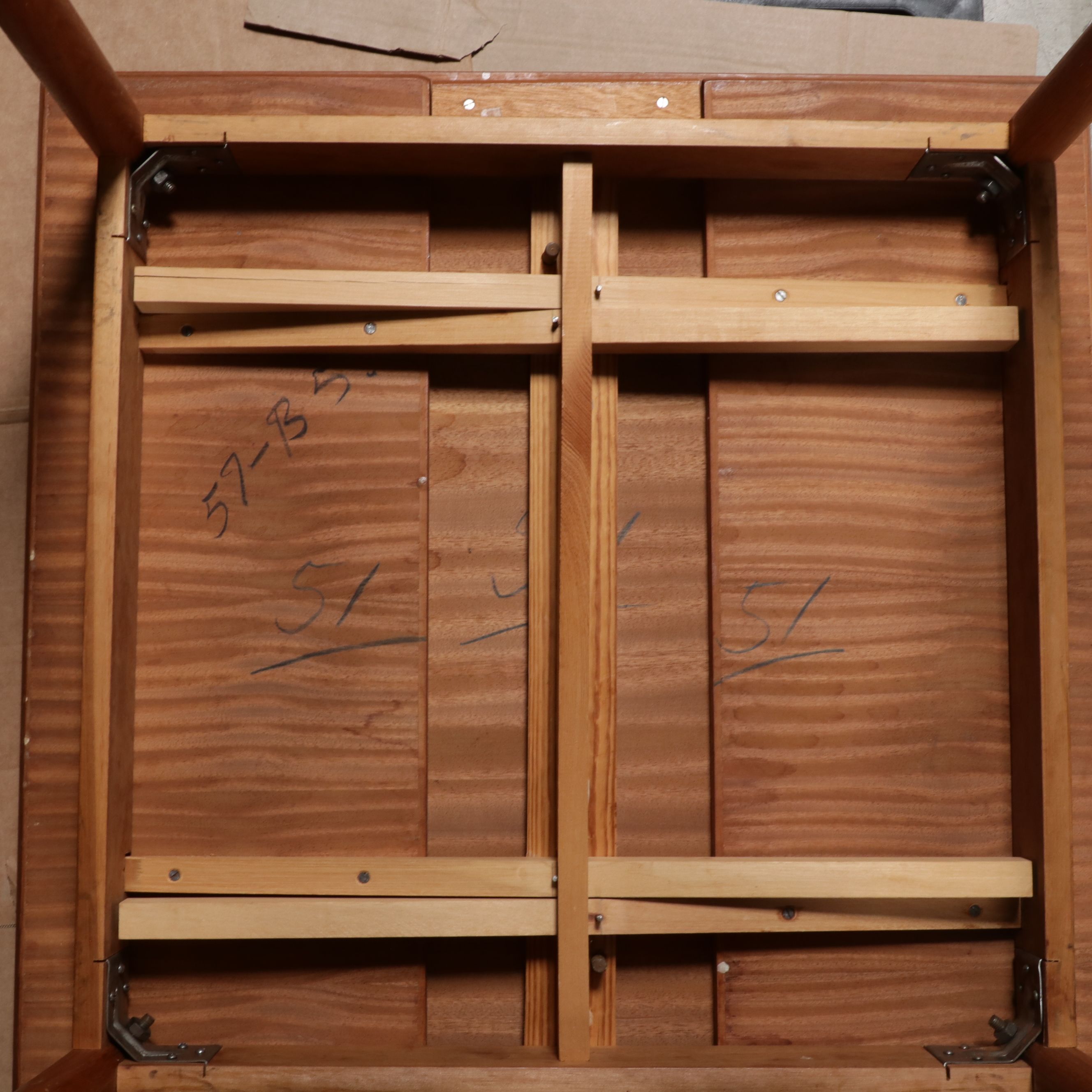 Mid Century Modern Dining Table