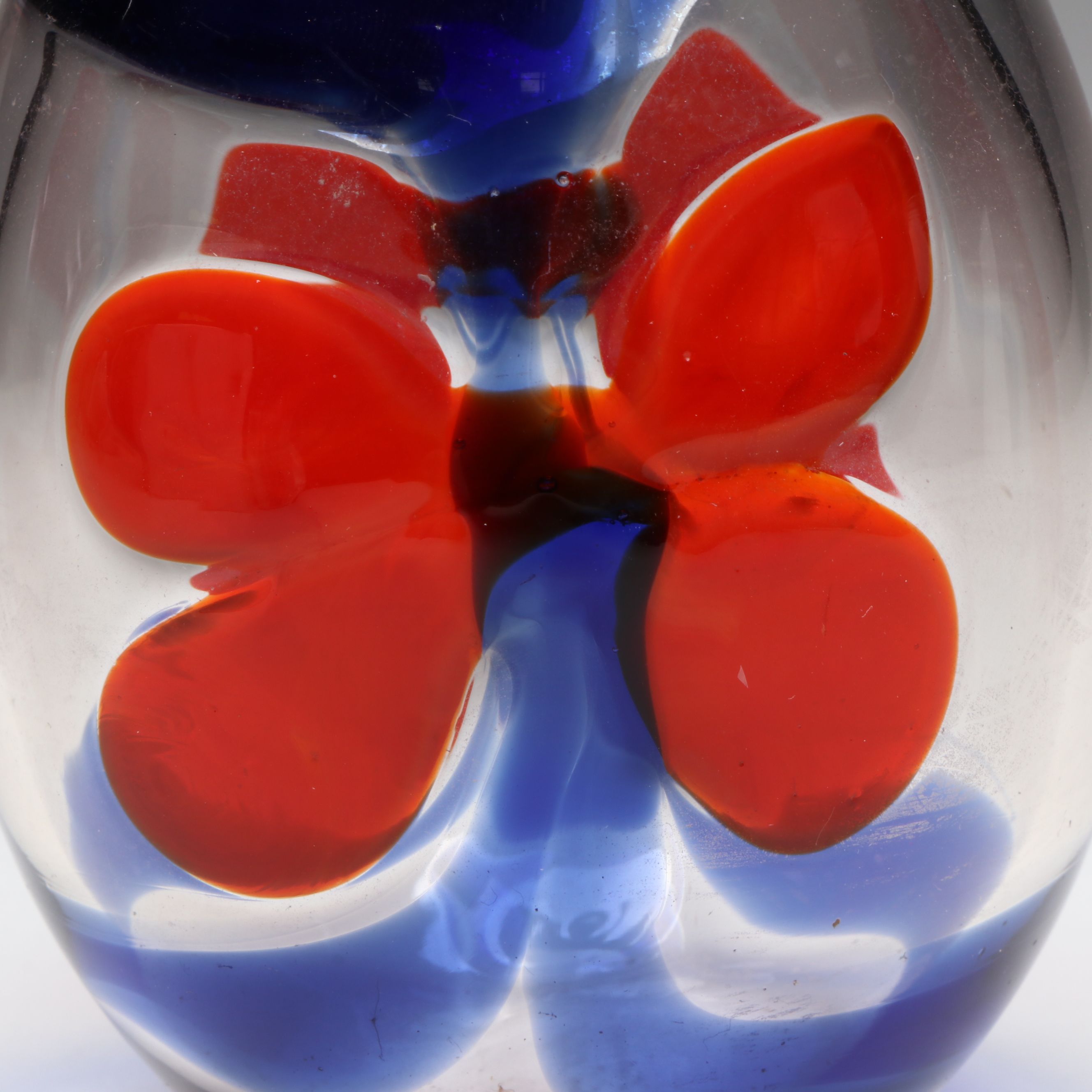 Kerttu Nurminen Finnish Art Glass Bud Vase