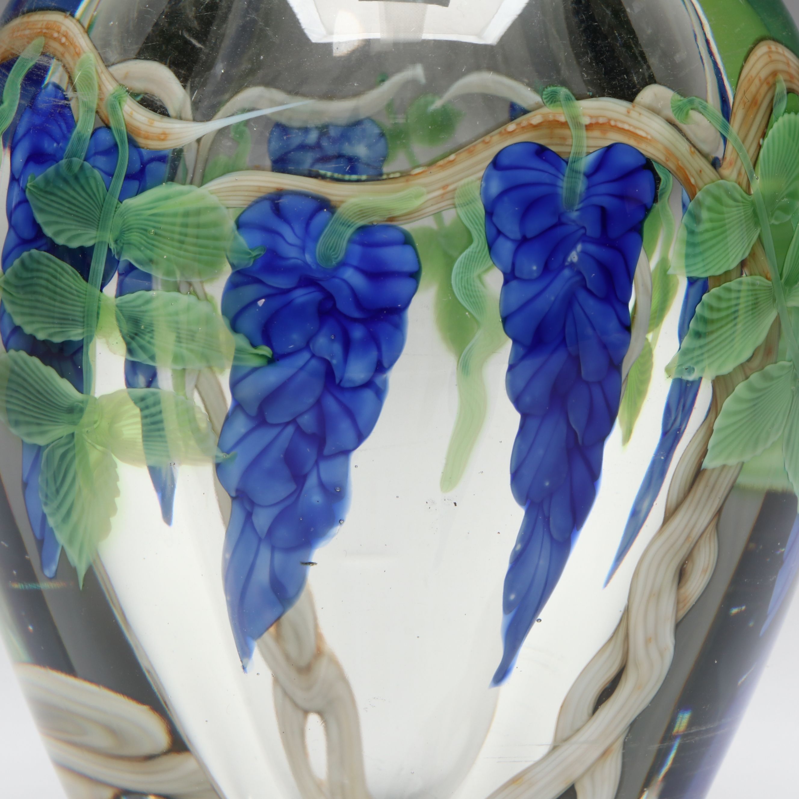 Orient & Flume Art Glass Grapevine Vase, 1988