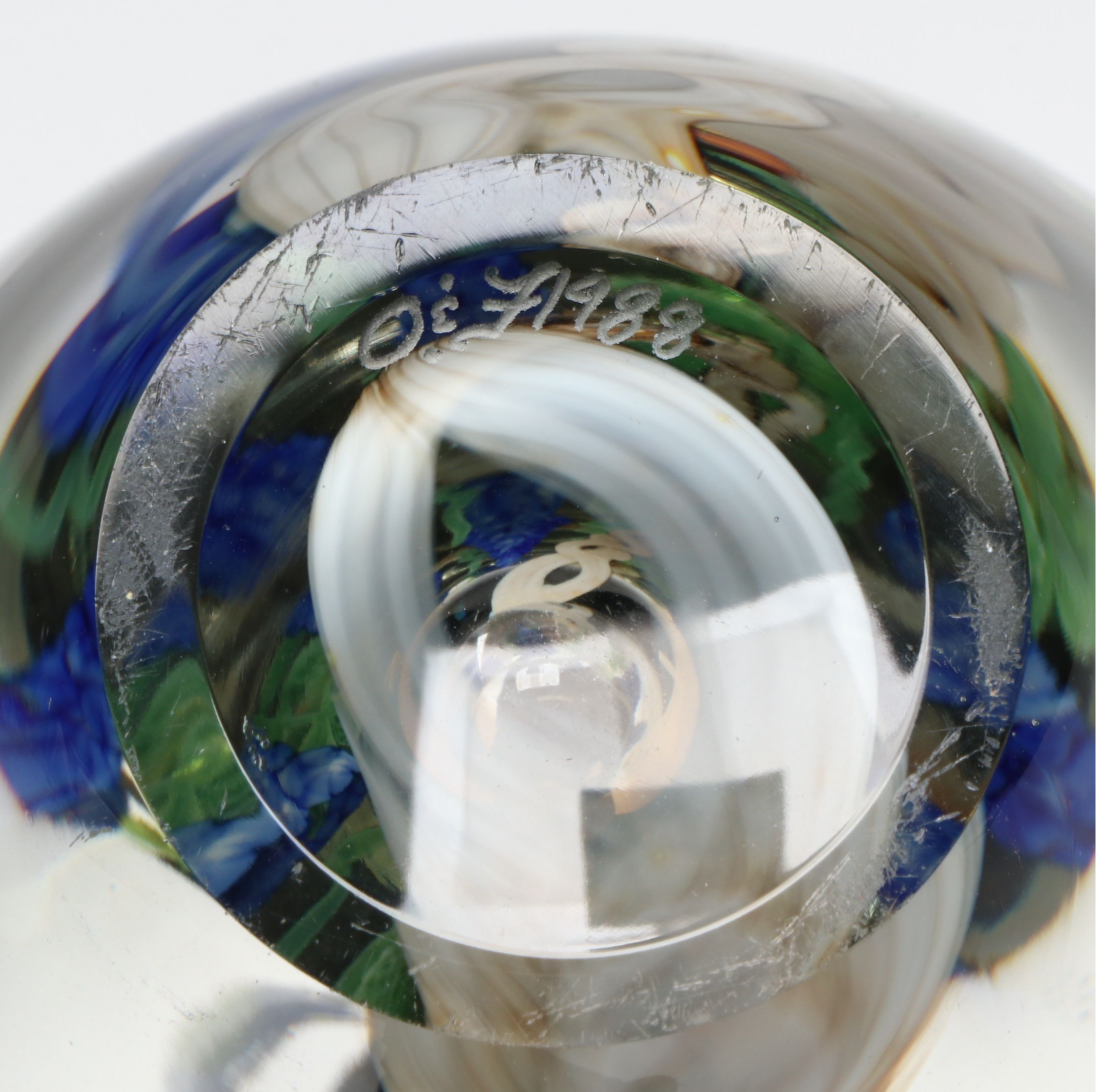 Orient & Flume Art Glass Grapevine Vase, 1988