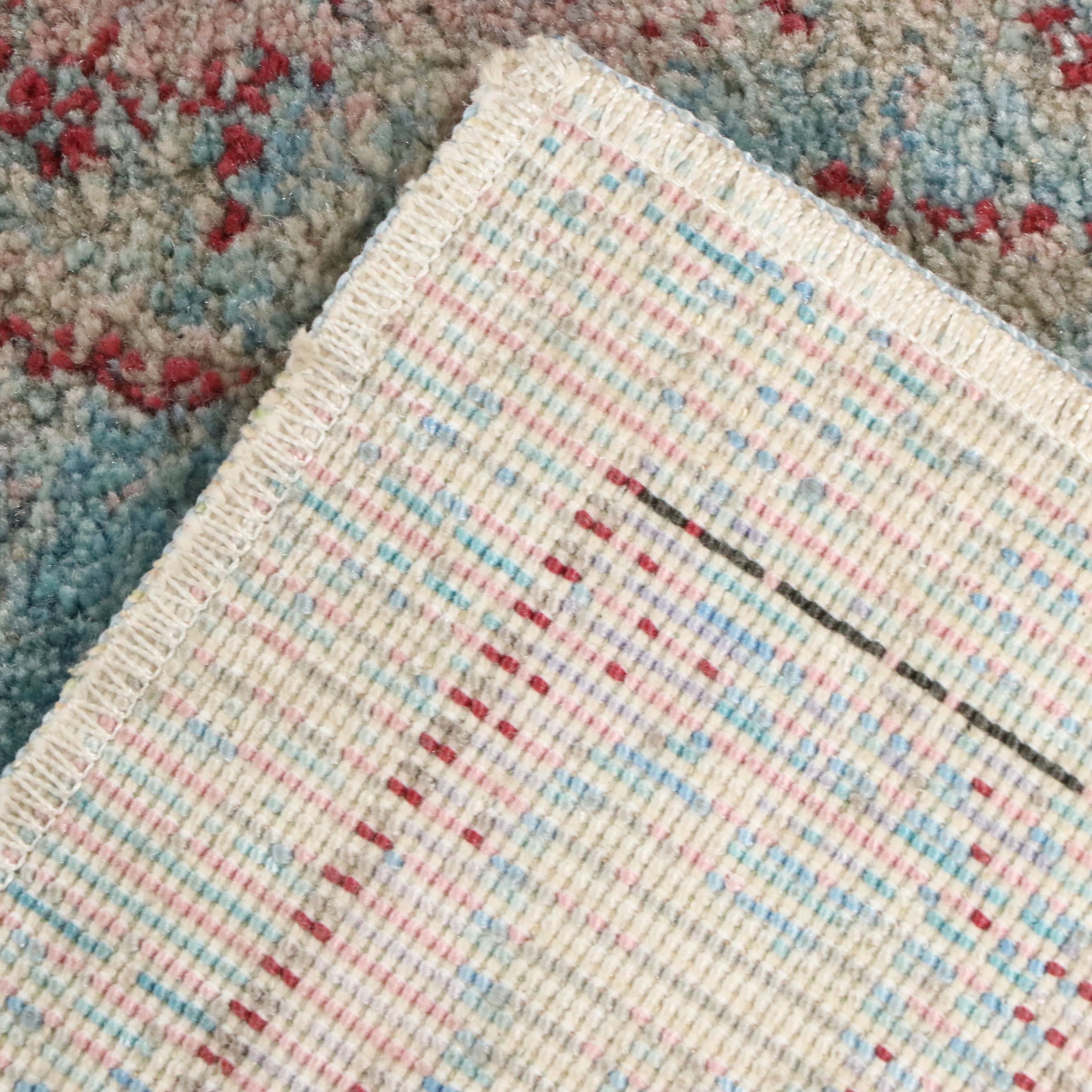 5'4 x 7'7 Machine Made nuLOOM Twilight Collection Distressed Medallion Area Rug