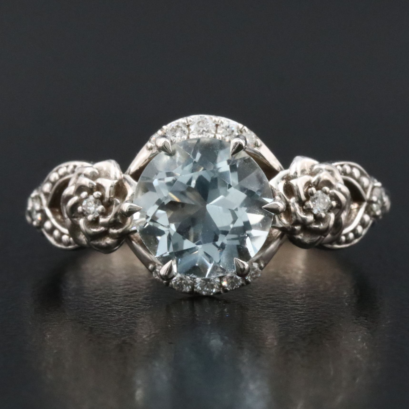 14K Aquamarine and Diamond Floral Ring