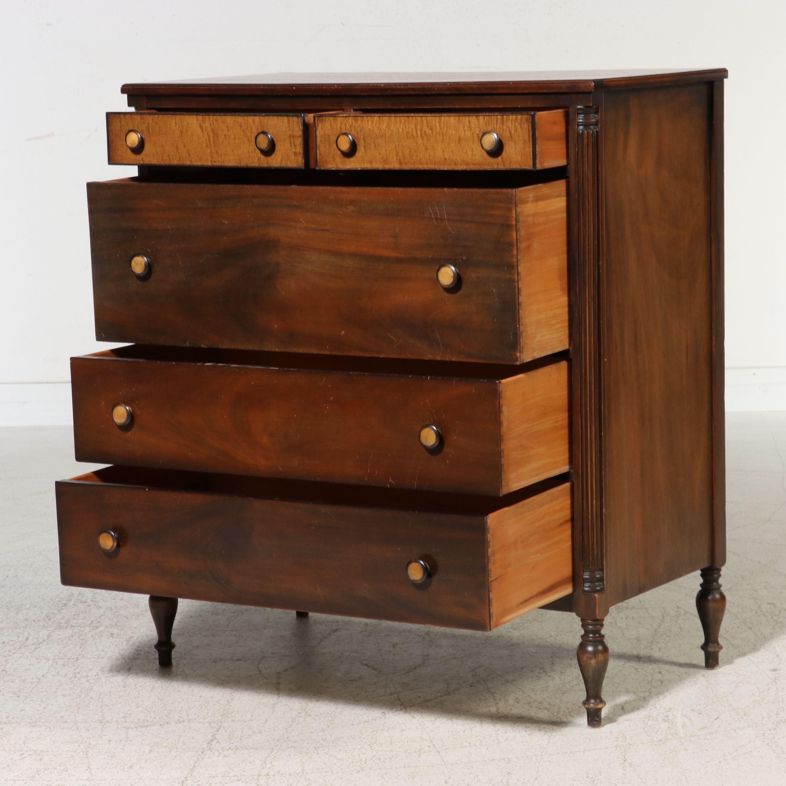Federal Style Mahogany and Bird's-Eye Maple Inlay Chest of Drawers, 19th Century