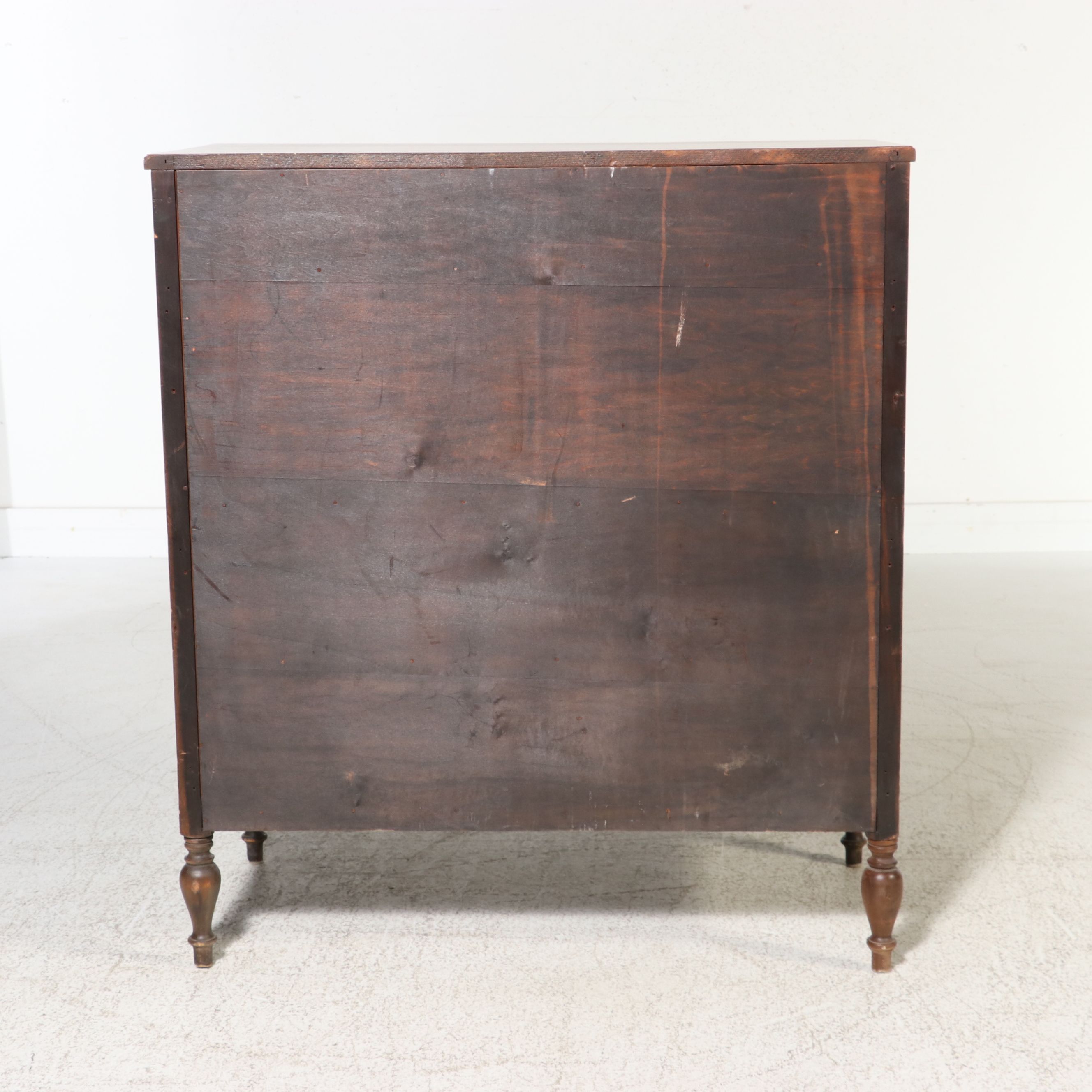 Federal Style Mahogany and Bird's-Eye Maple Inlay Chest of Drawers, 19th Century