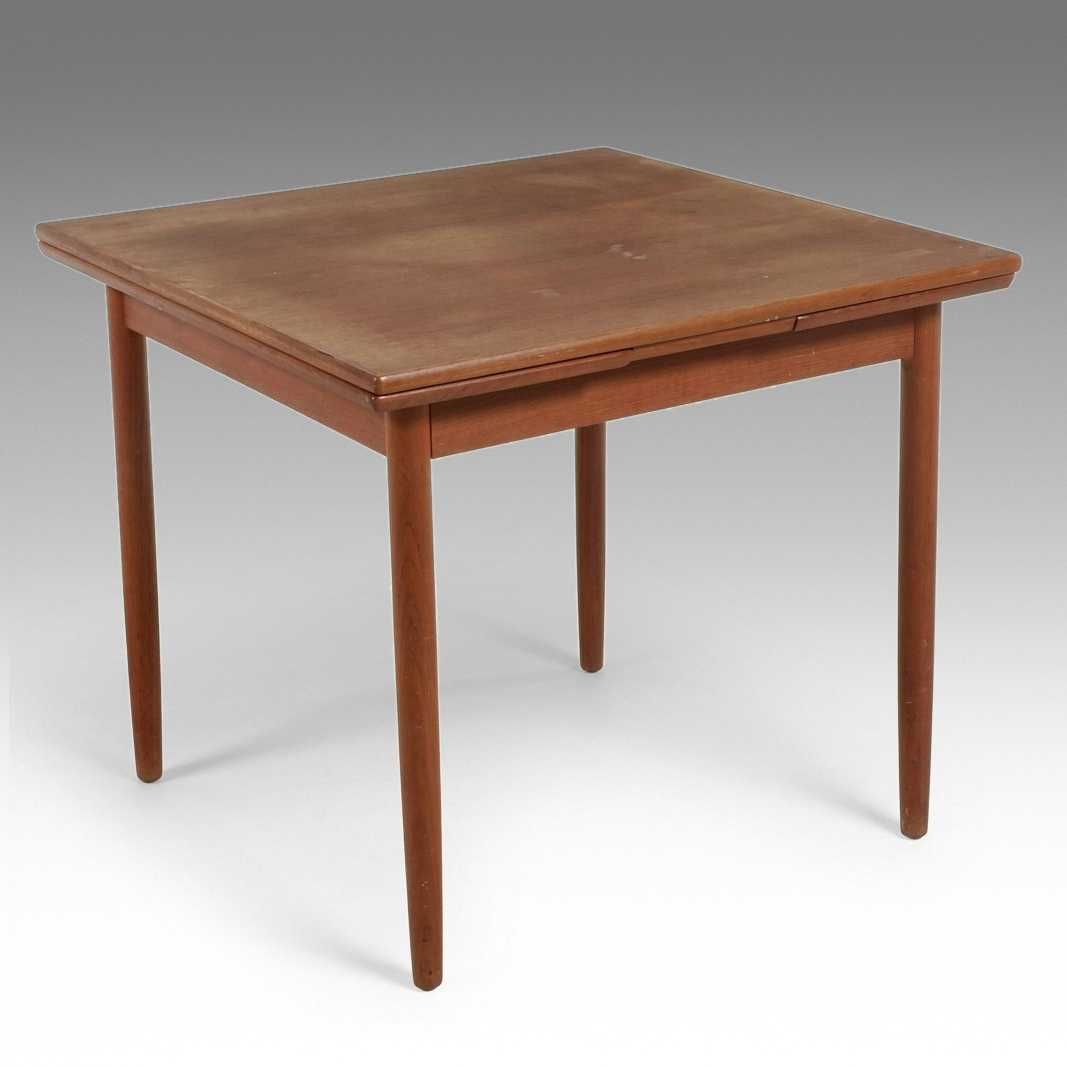 Mid Century Modern Dining Table