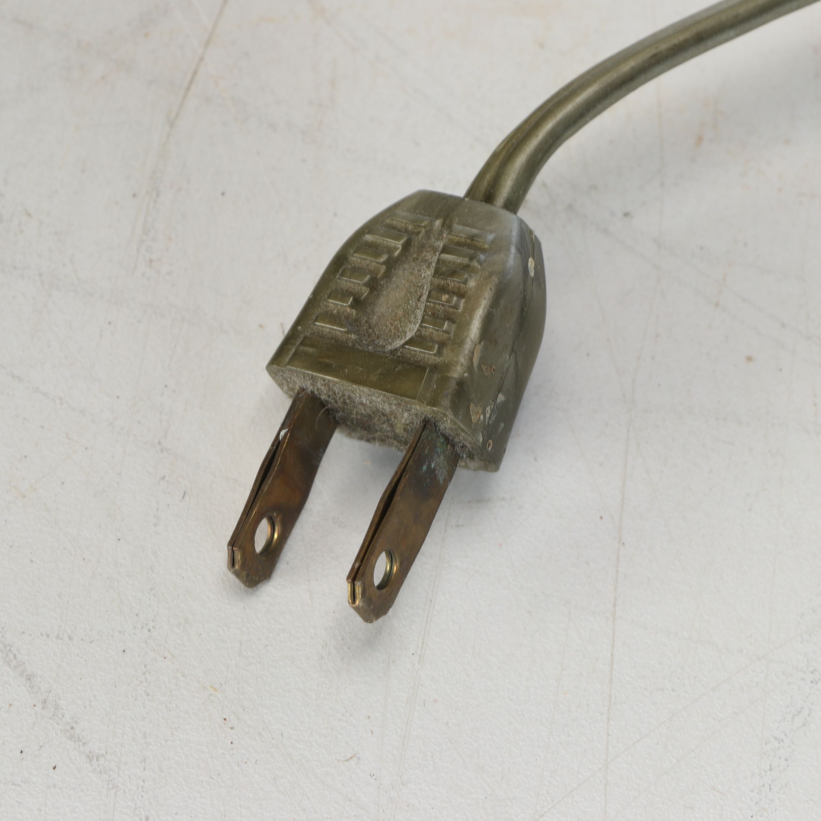 Chinoiserie Tea Canister Table Lamp with Square Bell Shade