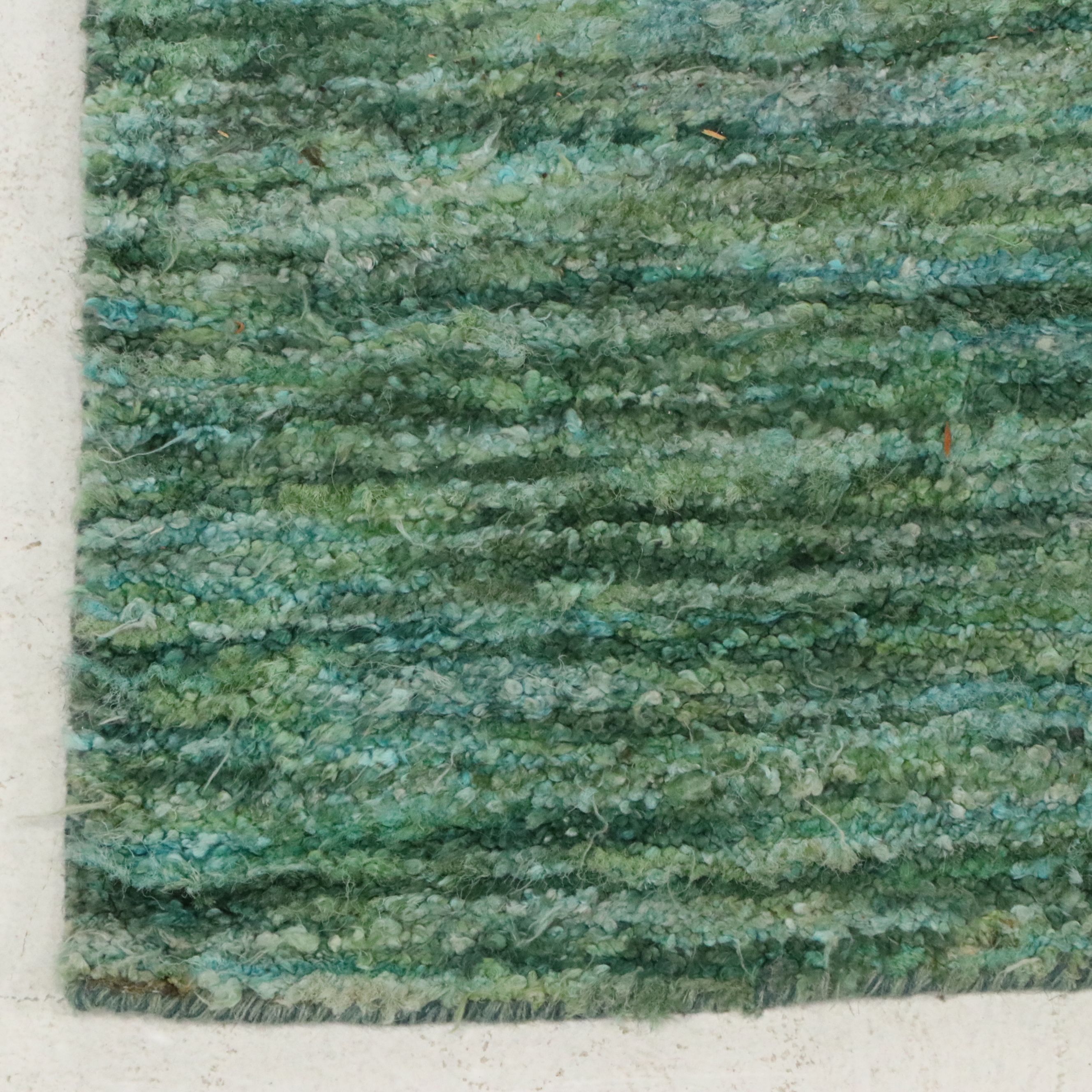 4'11 x 7'9 Hand-Tufted Surya "Static" Collection Textured Artsilk Area Rug