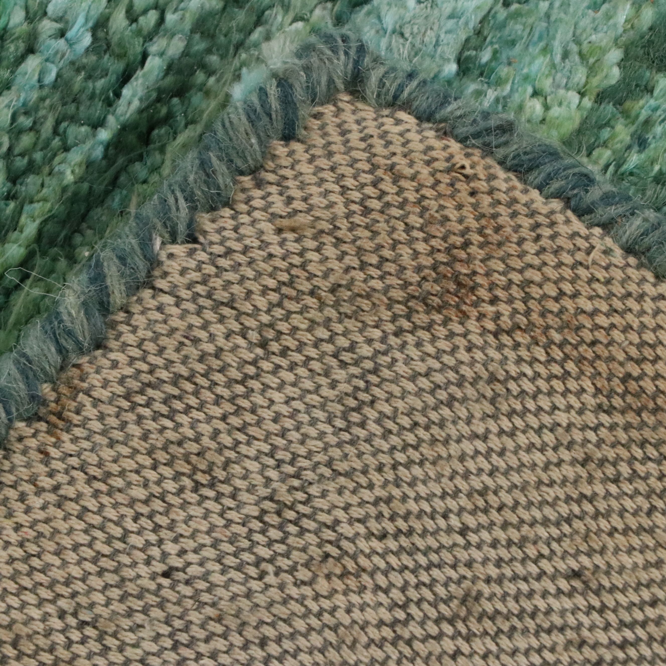 4'11 x 7'9 Hand-Tufted Surya "Static" Collection Textured Artsilk Area Rug