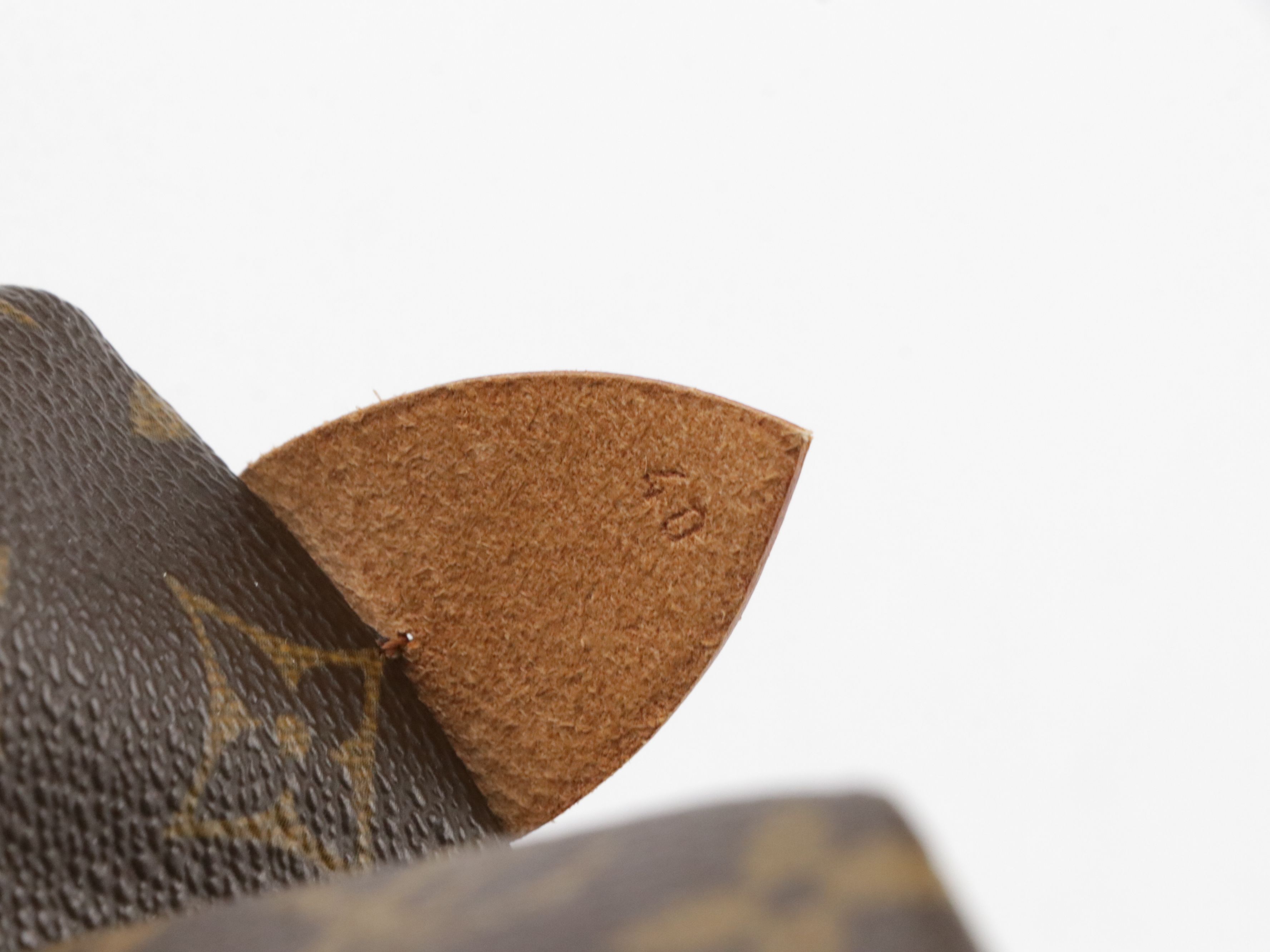 Louis Vuitton Speedy 40 Top Handle Bag in Monogram Canvas and Leather