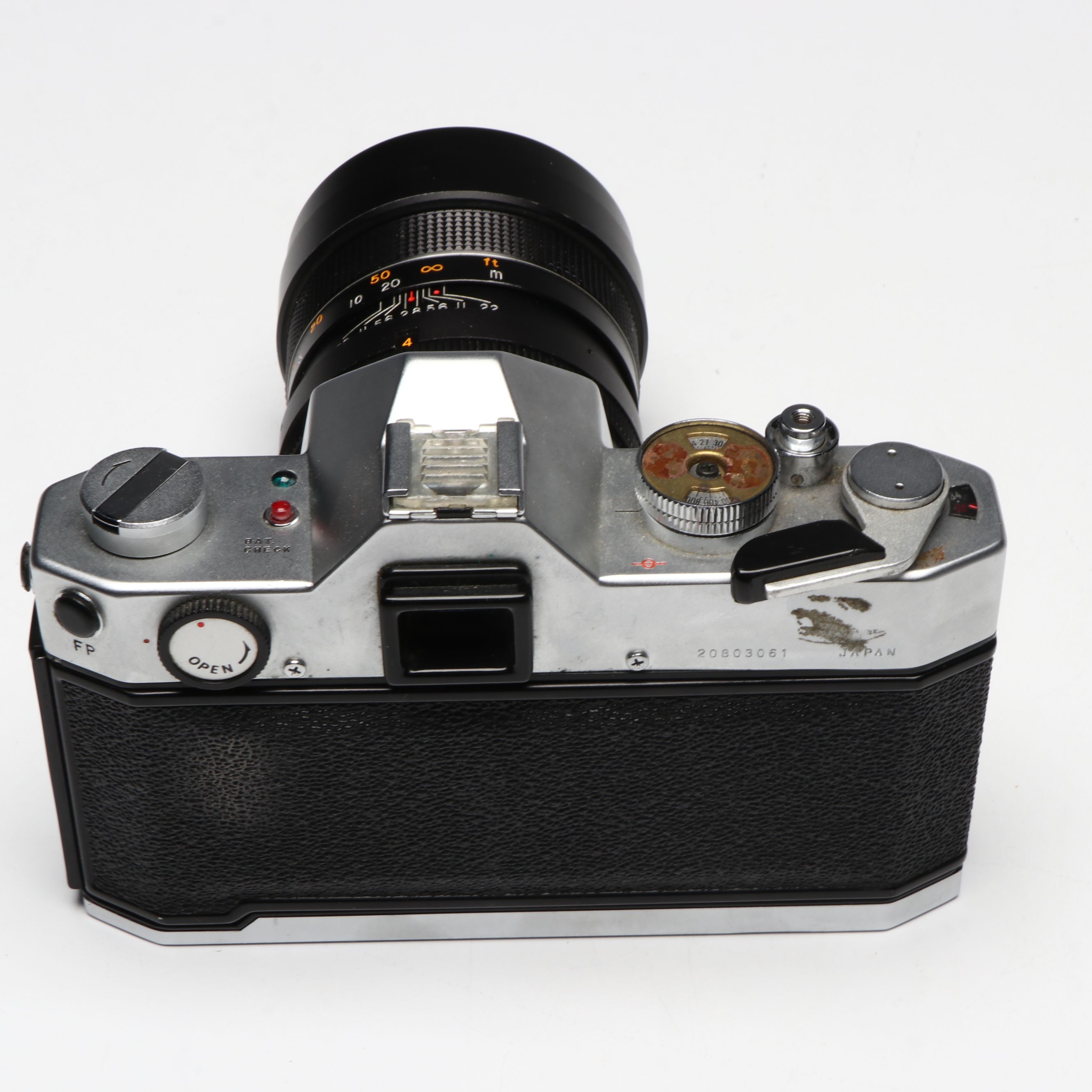 Yashica and Fujifilm 35mm SLR Film Cameras, Late 20th C.