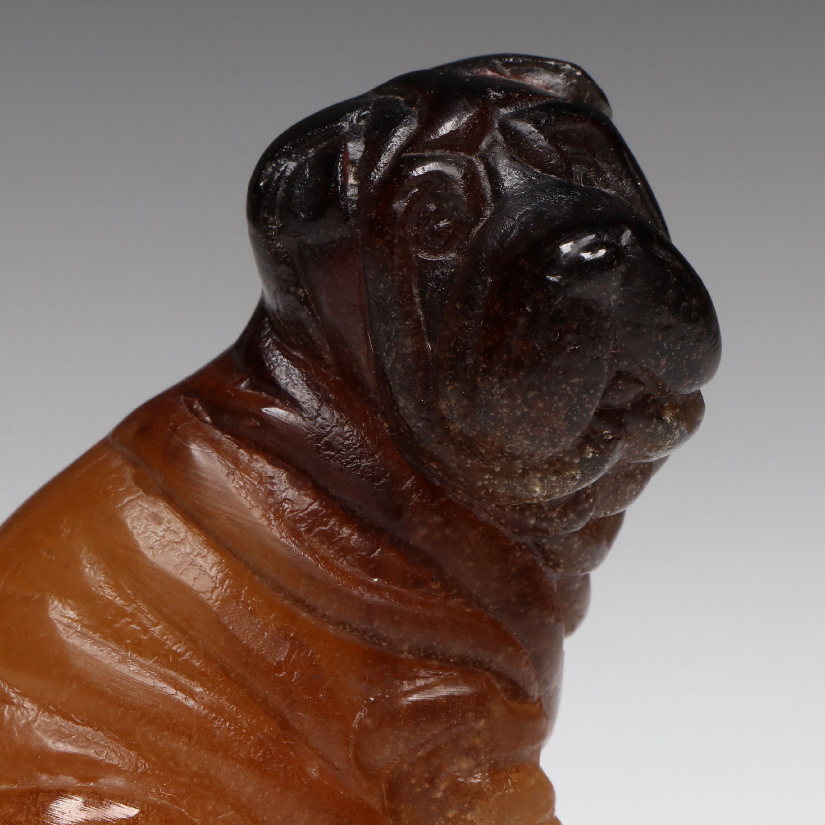 Daum Pâte de Verre Amber Pug Figurine